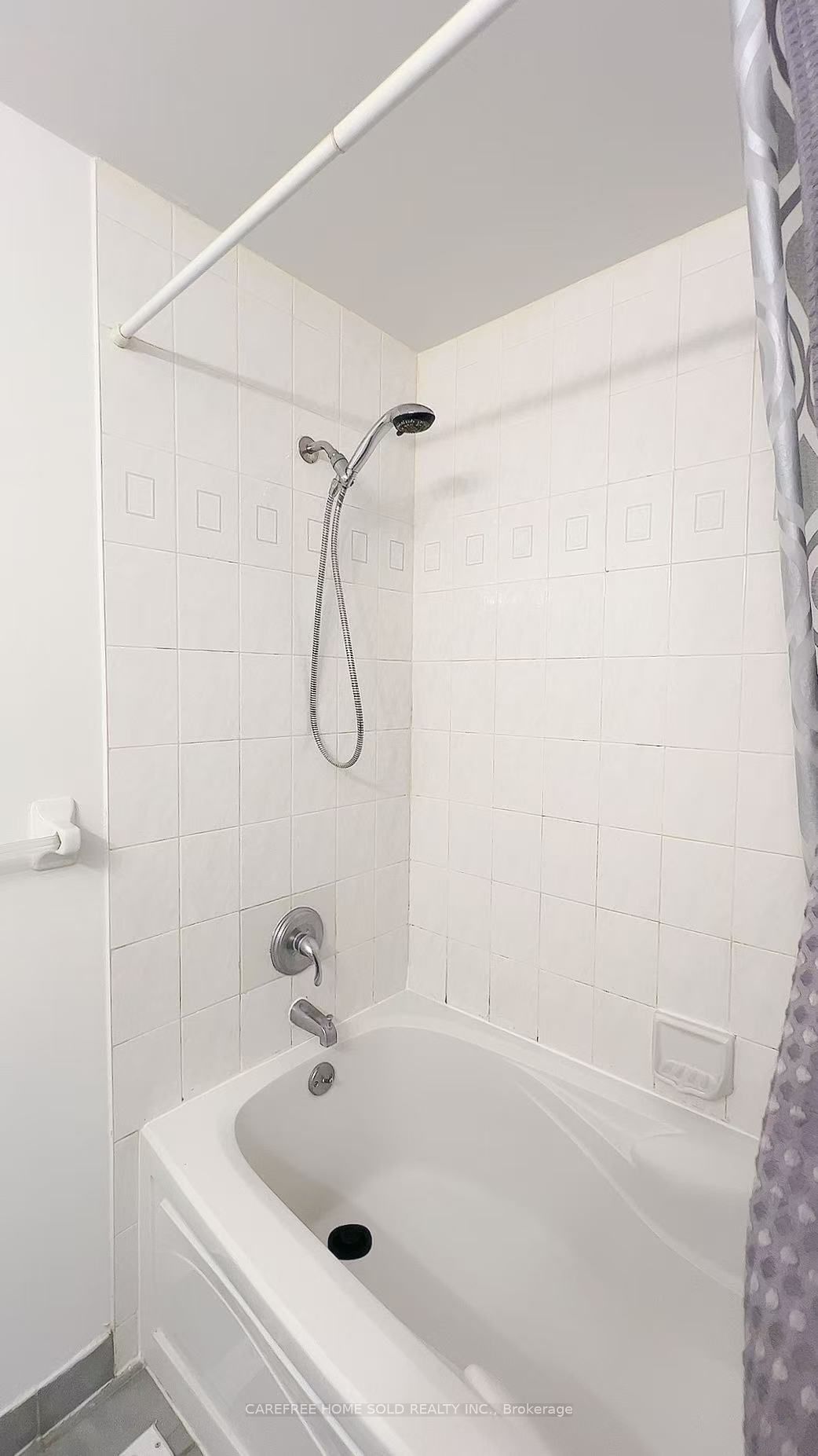 151 Townsgate Drive 8 Property Photo 18