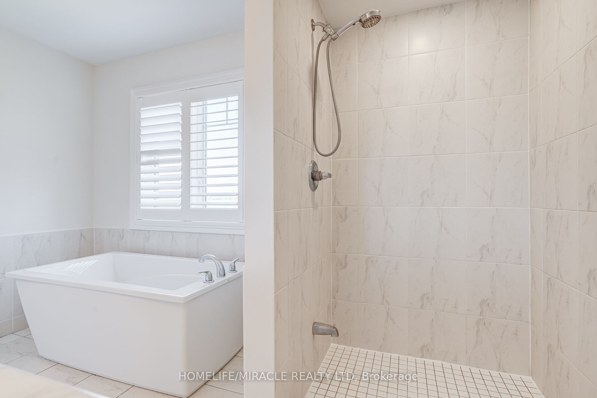 25 Lorne Thomas Place Property Photo 24