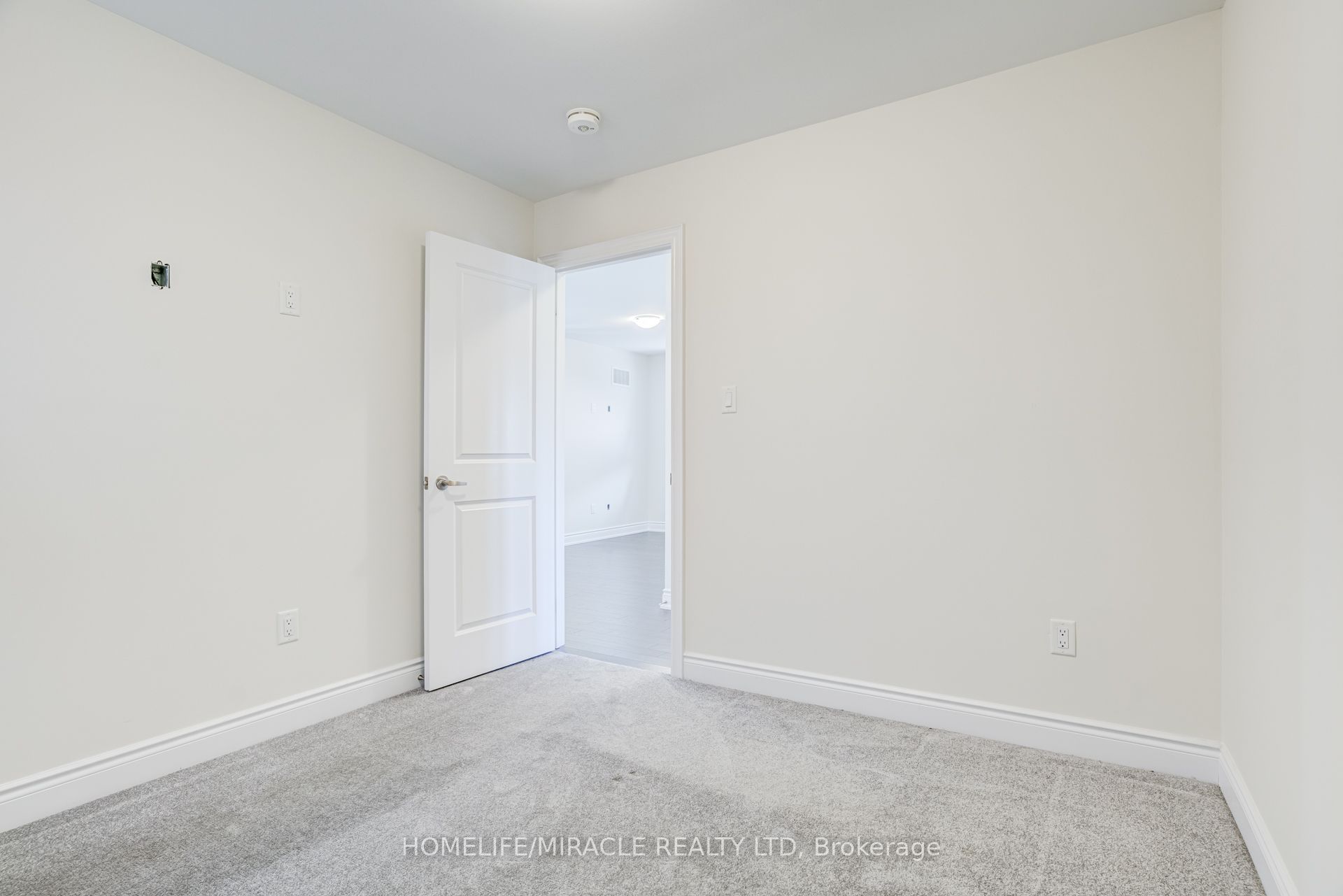 25 Lorne Thomas Place Property Photo 26