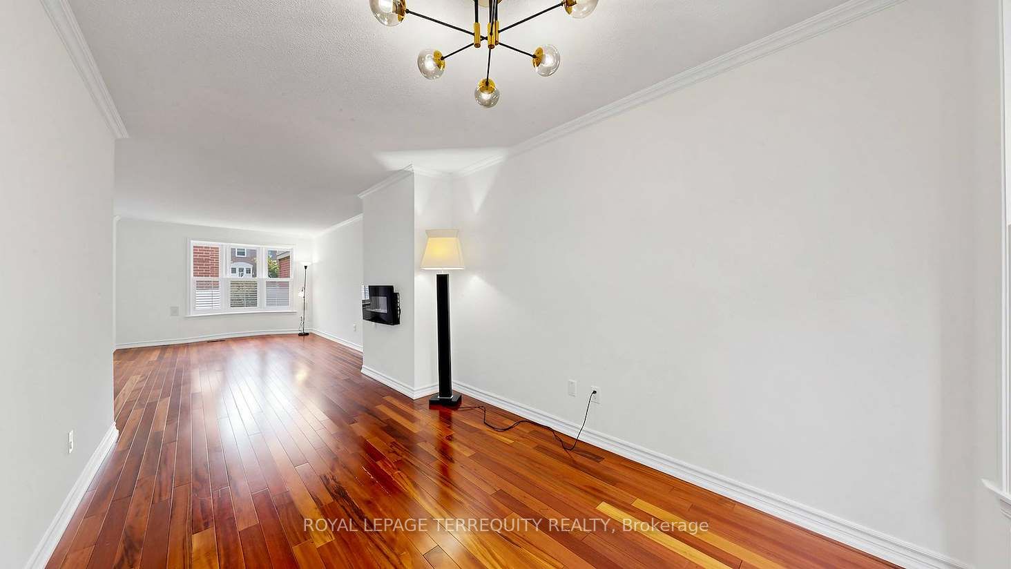 95 Confederation Way #64 Property Photo 12