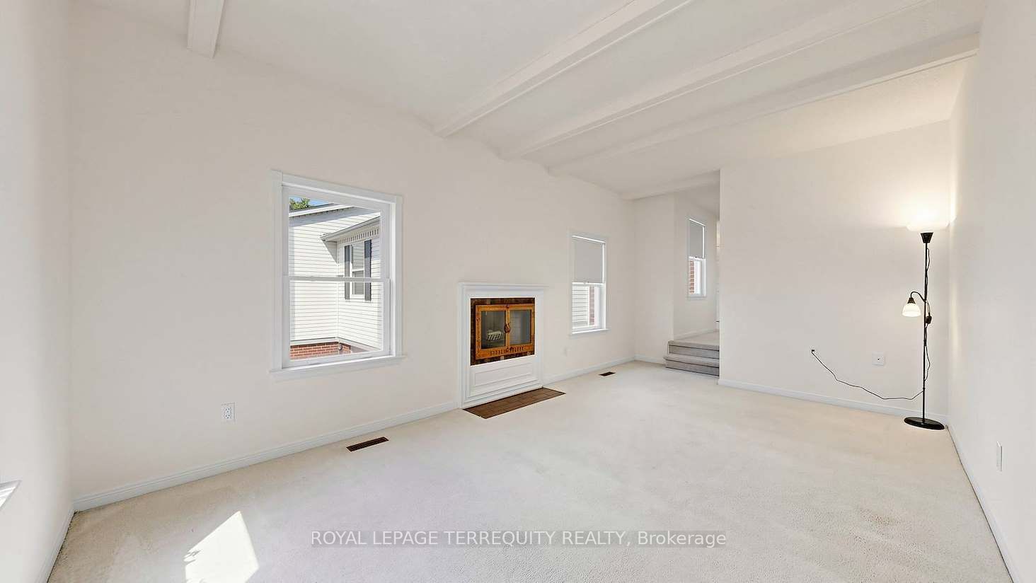 95 Confederation Way #64 Property Photo 26