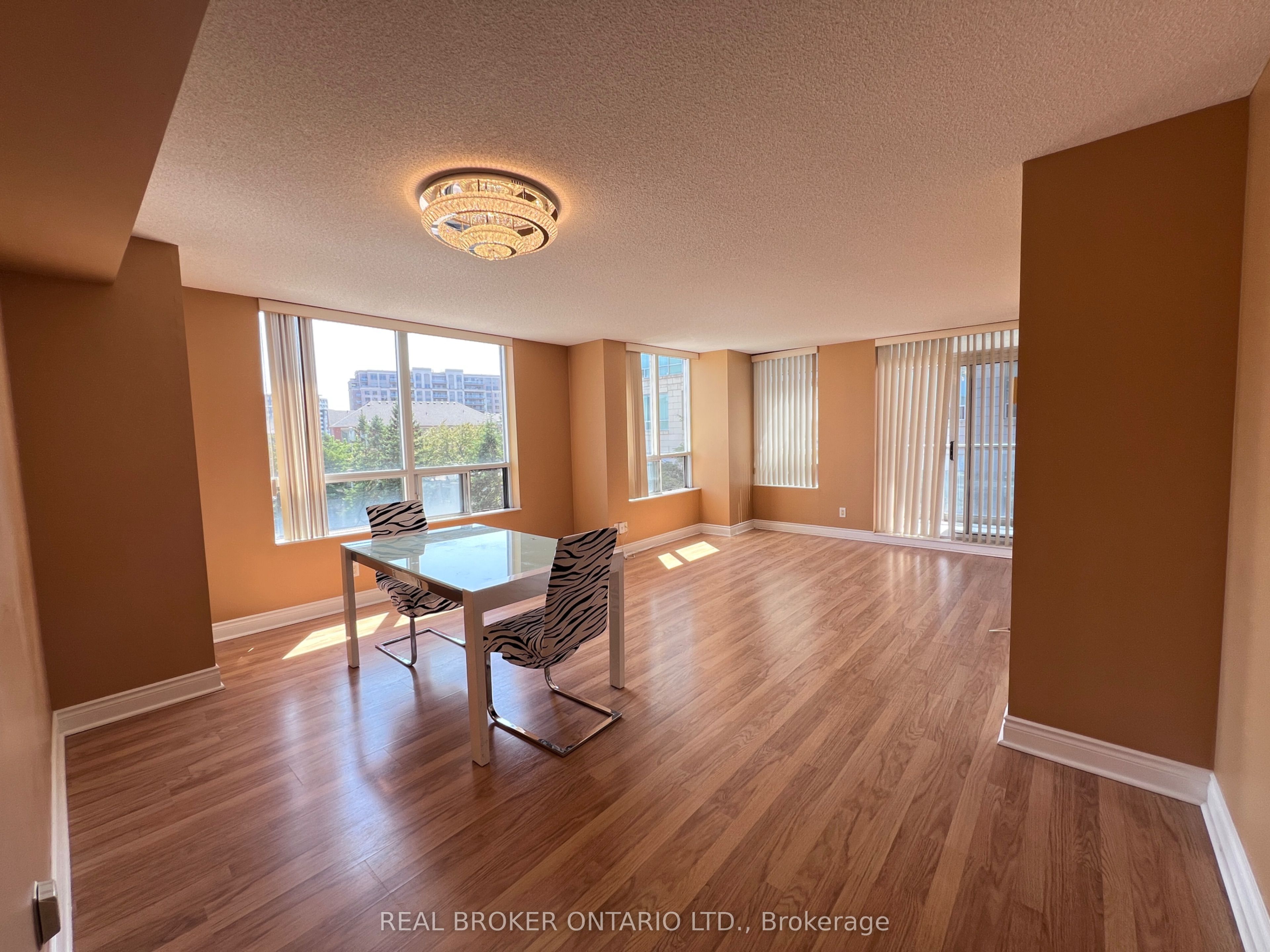88 Times Avenue 310 Property Photo 2
