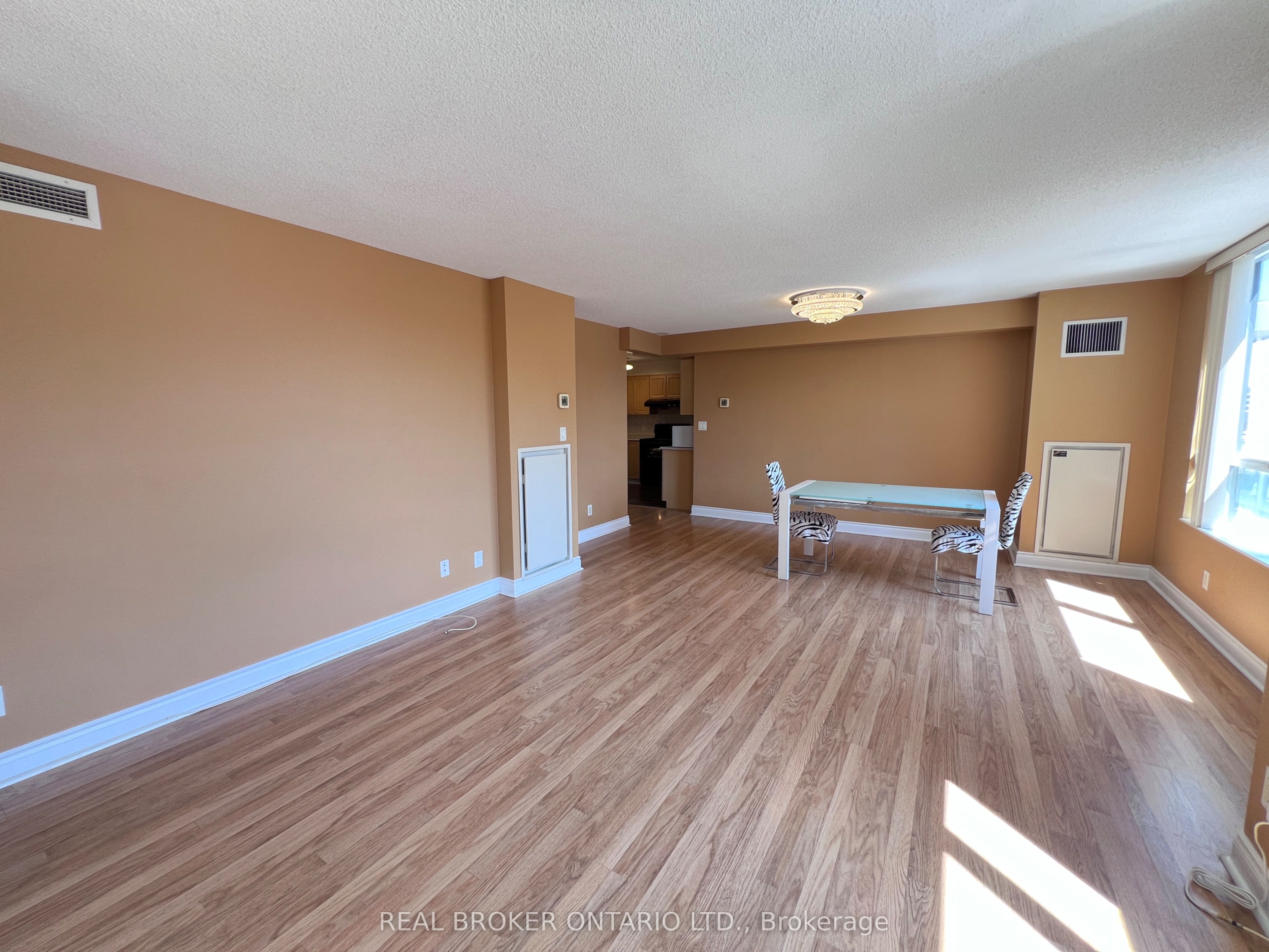 88 Times Avenue 310 Property Photo 3