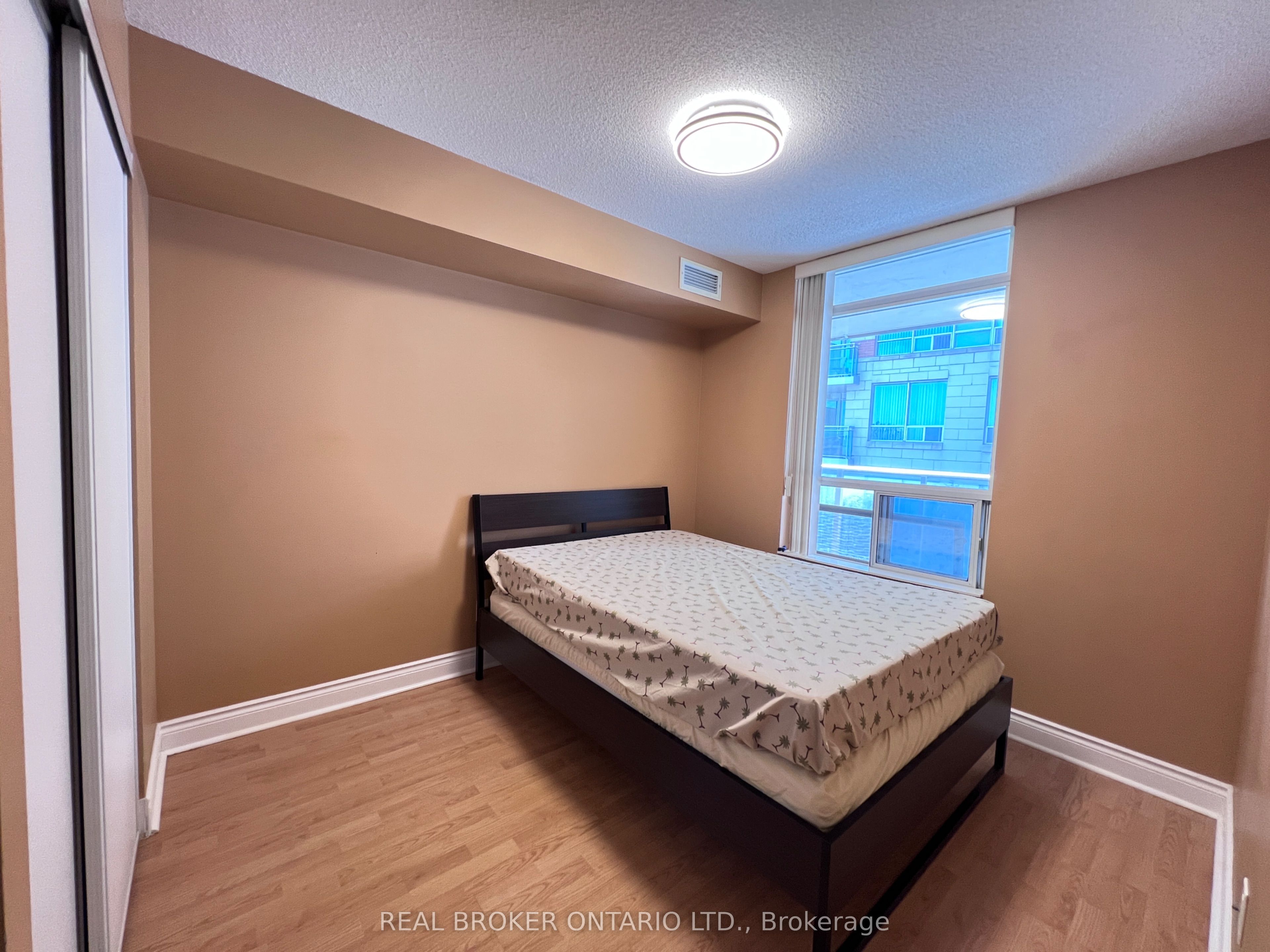 88 Times Avenue 310 Property Photo 11