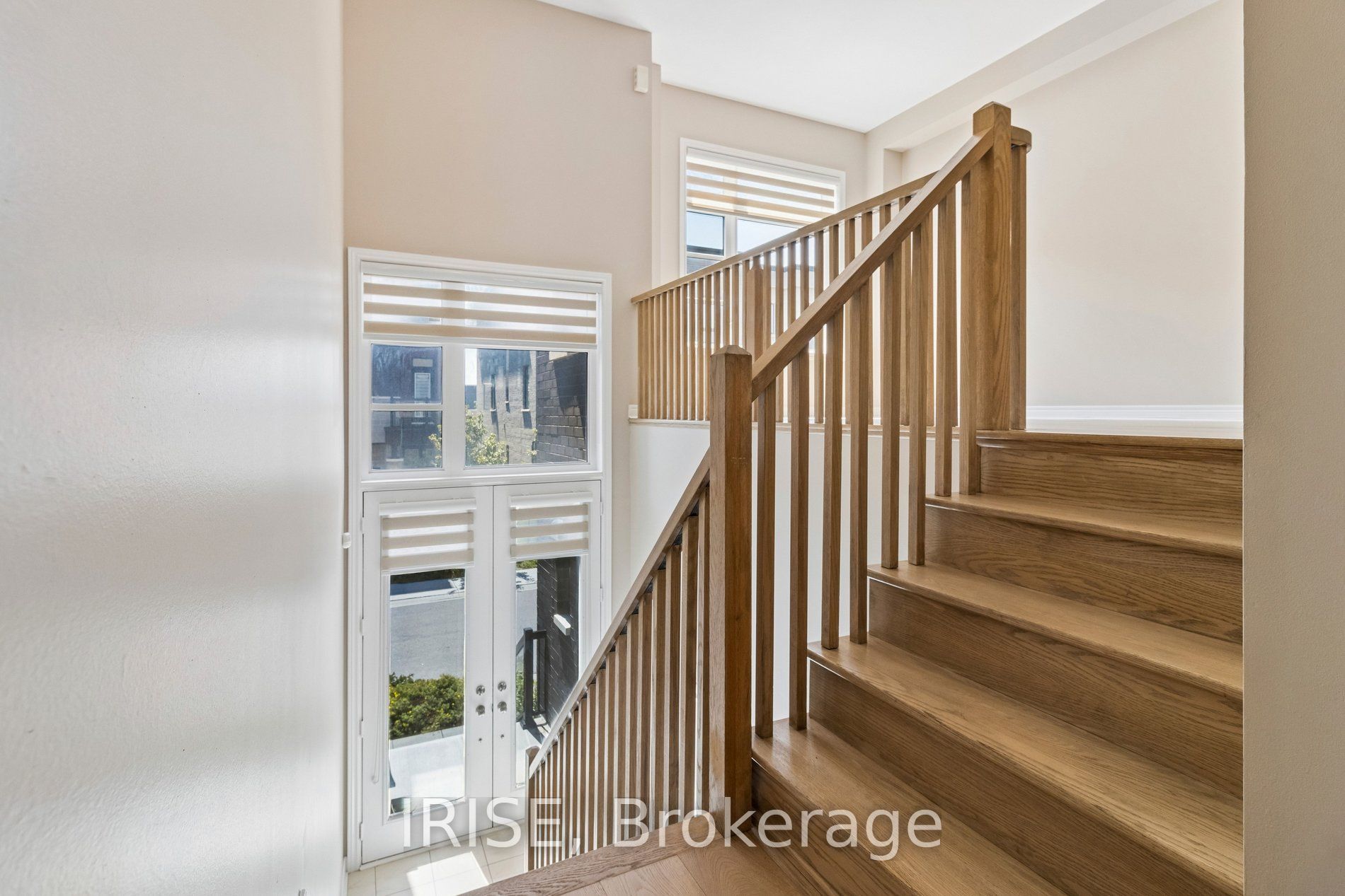 62 Laskin Drive Property Photo 2