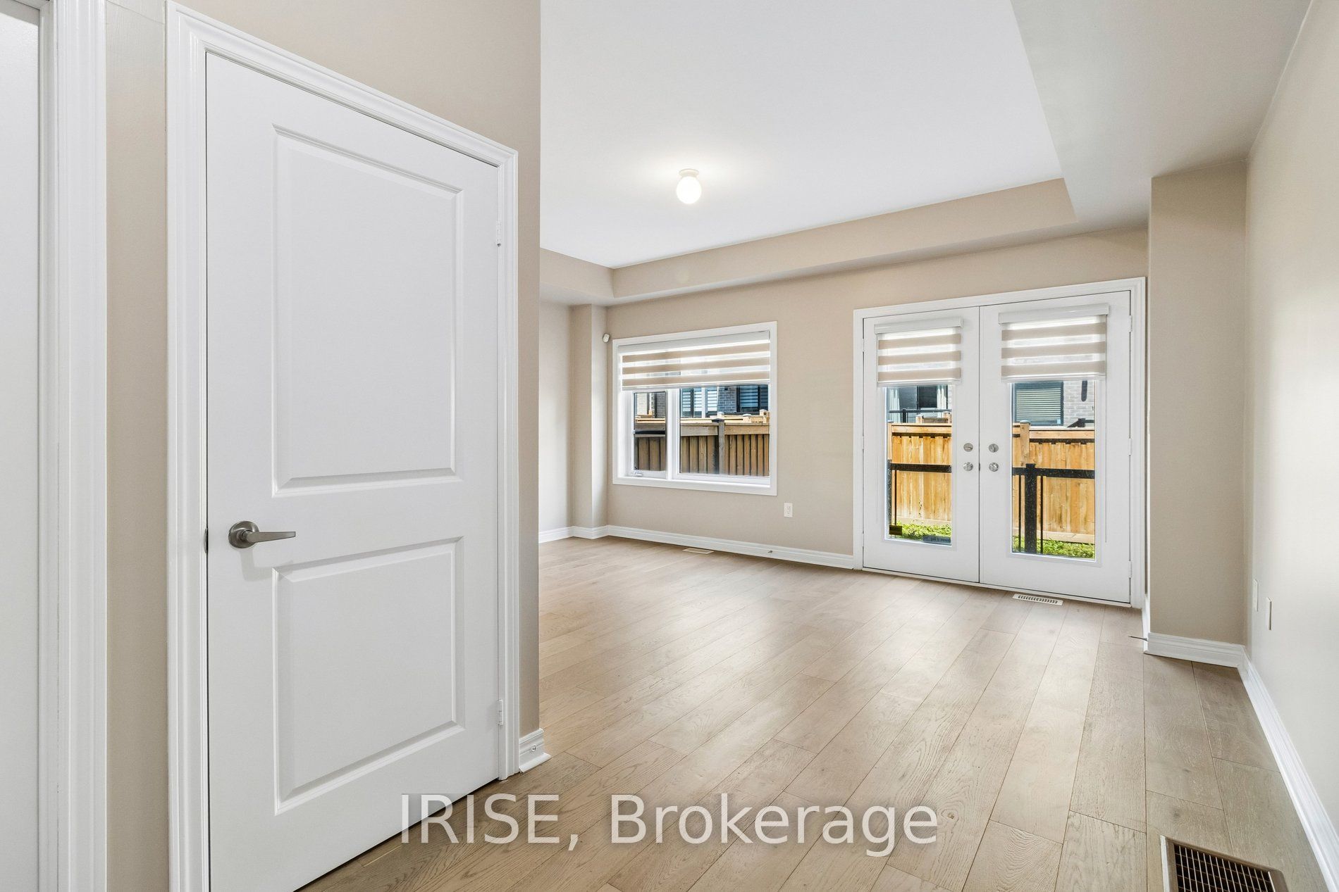62 Laskin Drive Property Photo 4