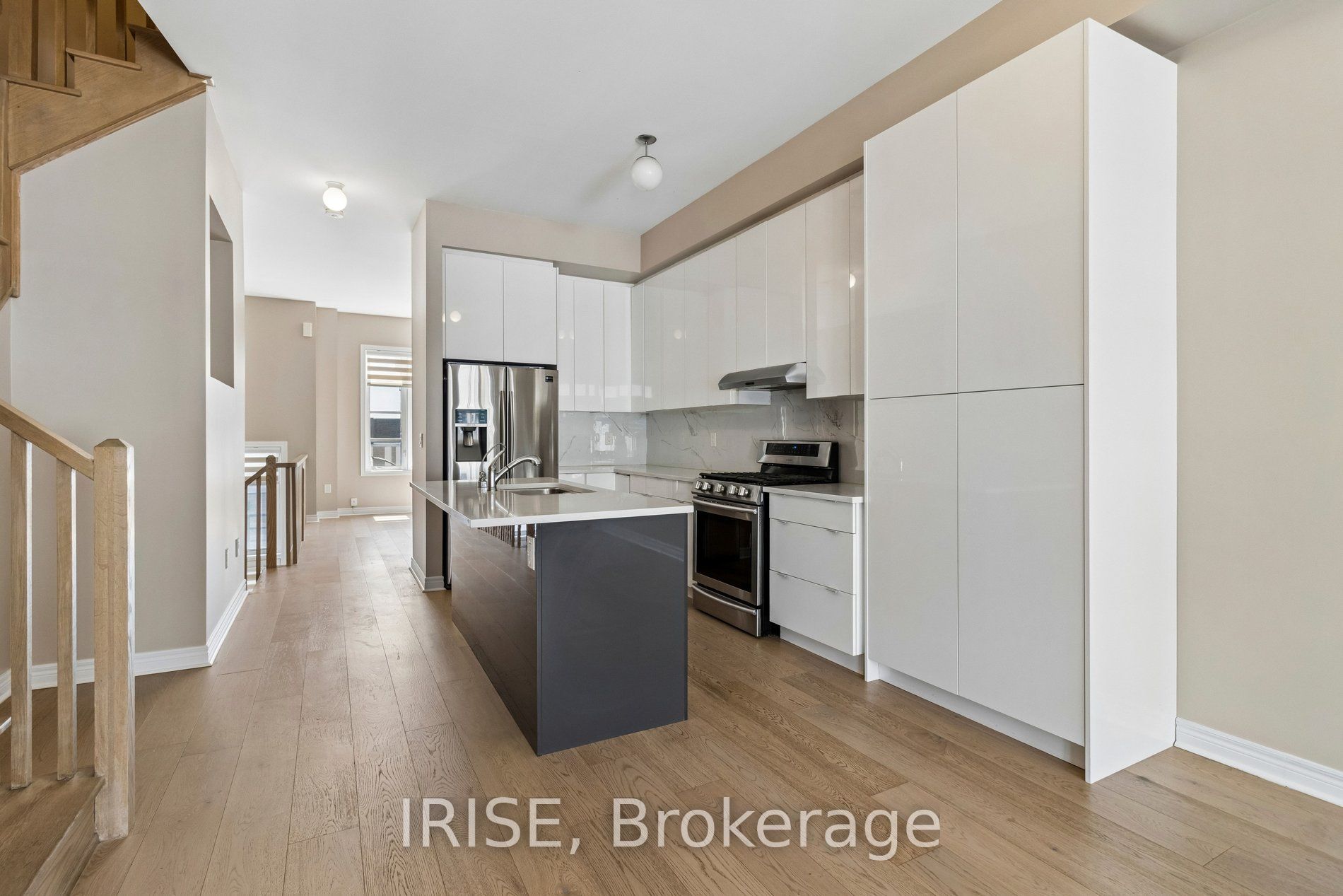 62 Laskin Drive Property Photo 11