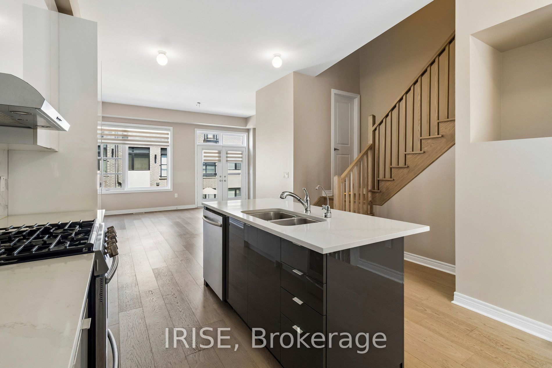 62 Laskin Drive Property Photo 15