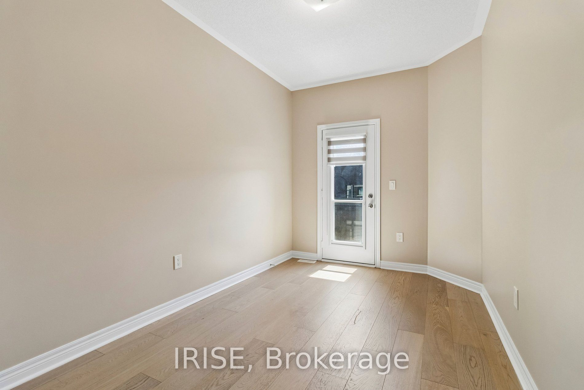 62 Laskin Drive Property Photo 27