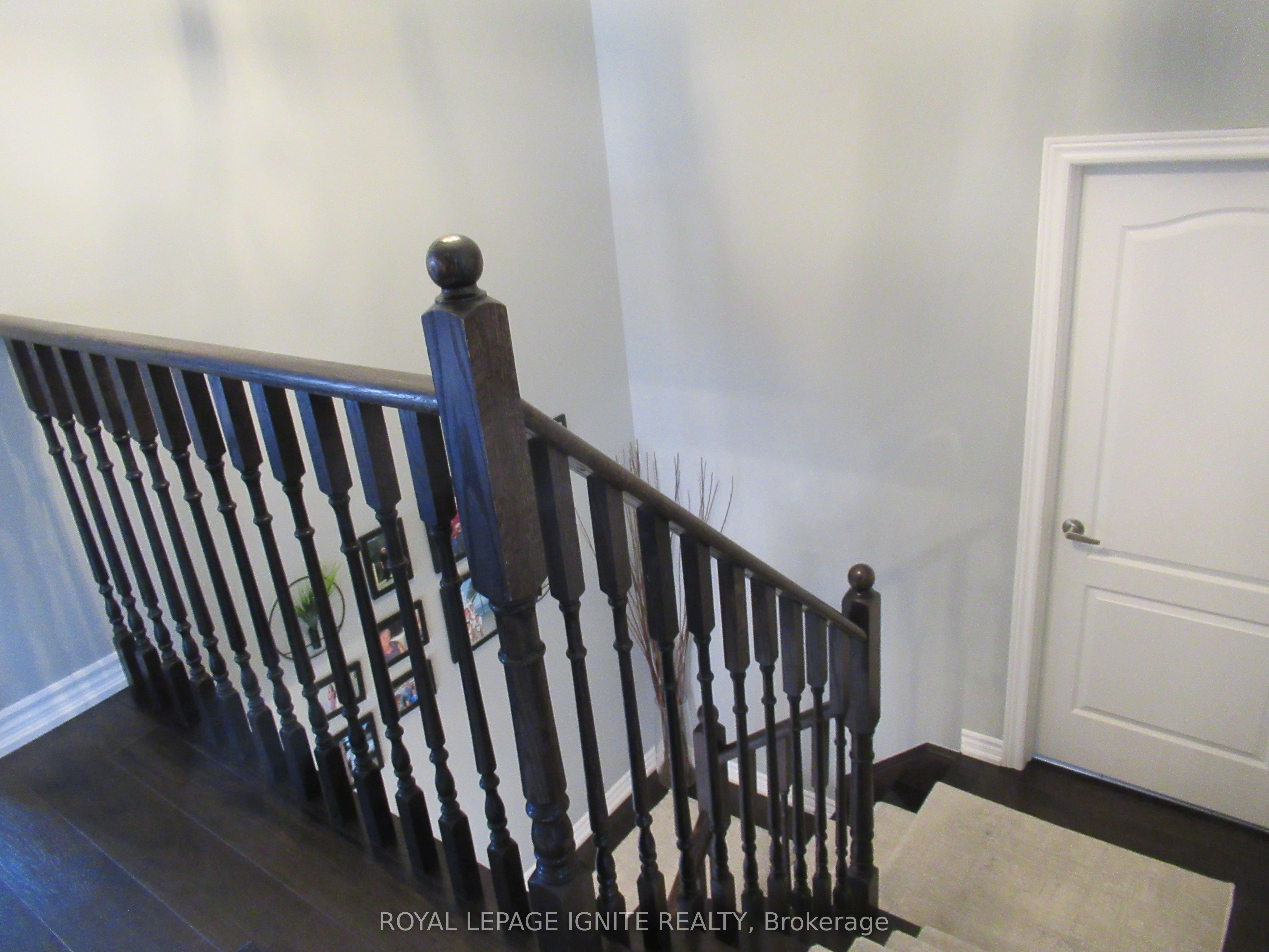 170 Gold Park Gate Property Photo 10