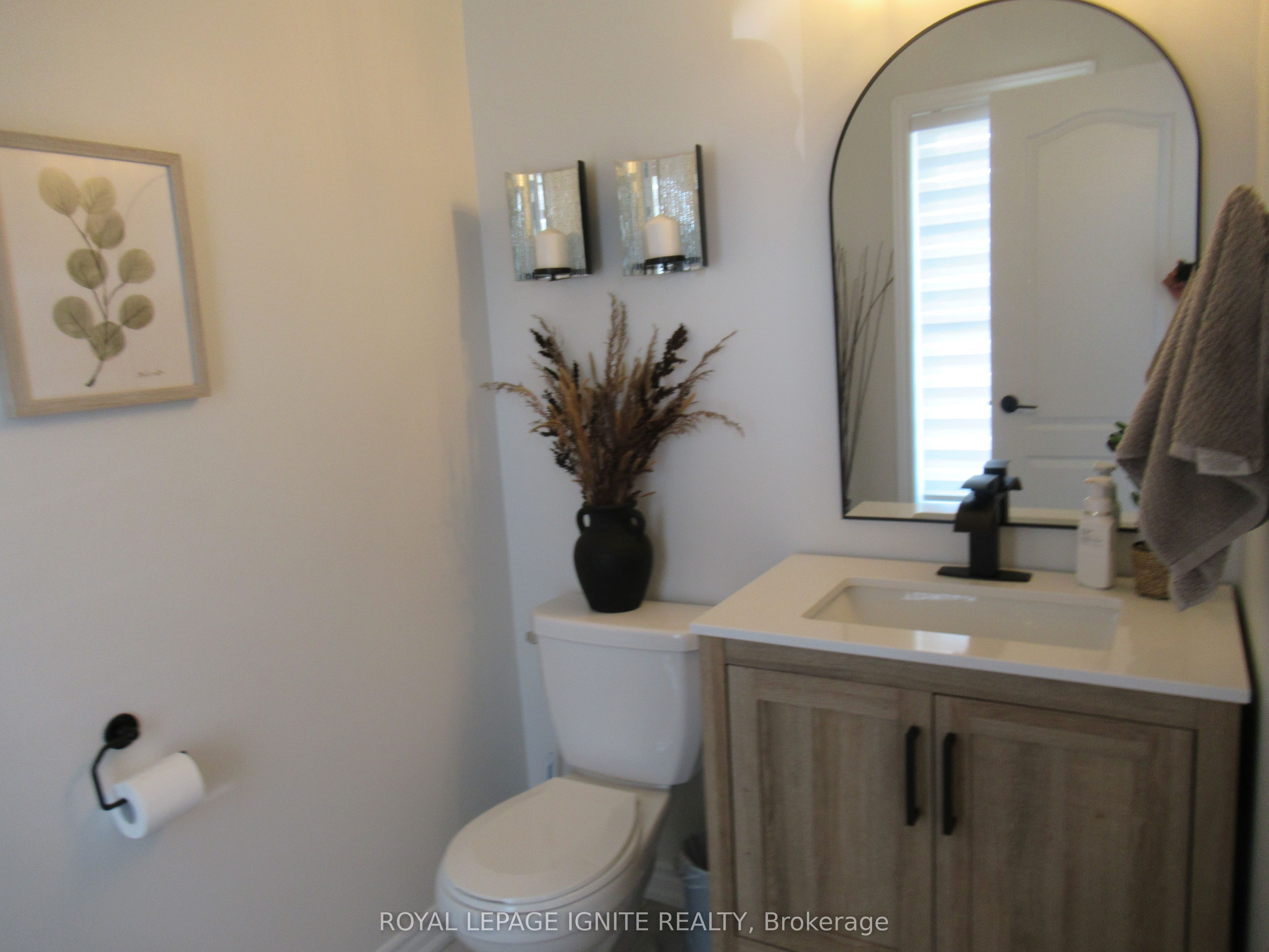 170 Gold Park Gate Property Photo 11