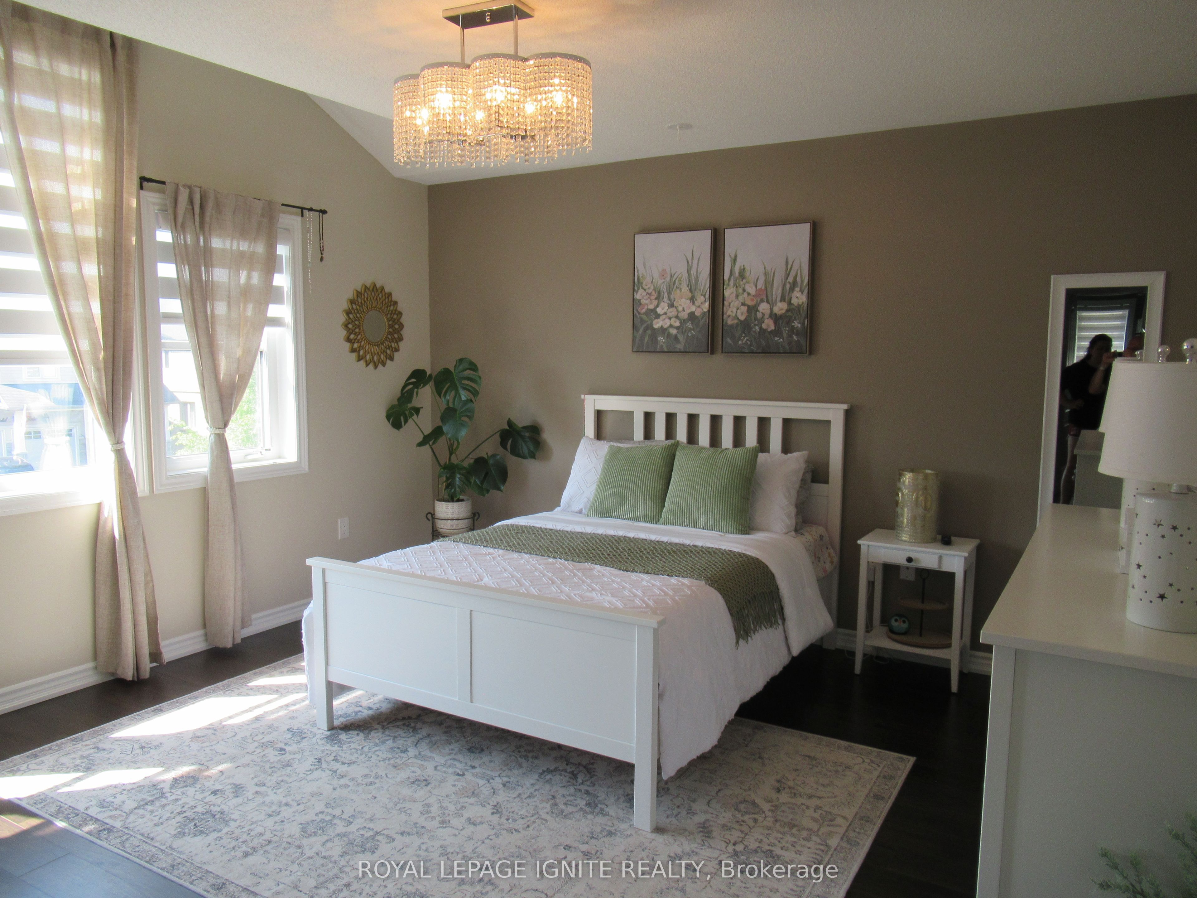 170 Gold Park Gate Property Photo 15