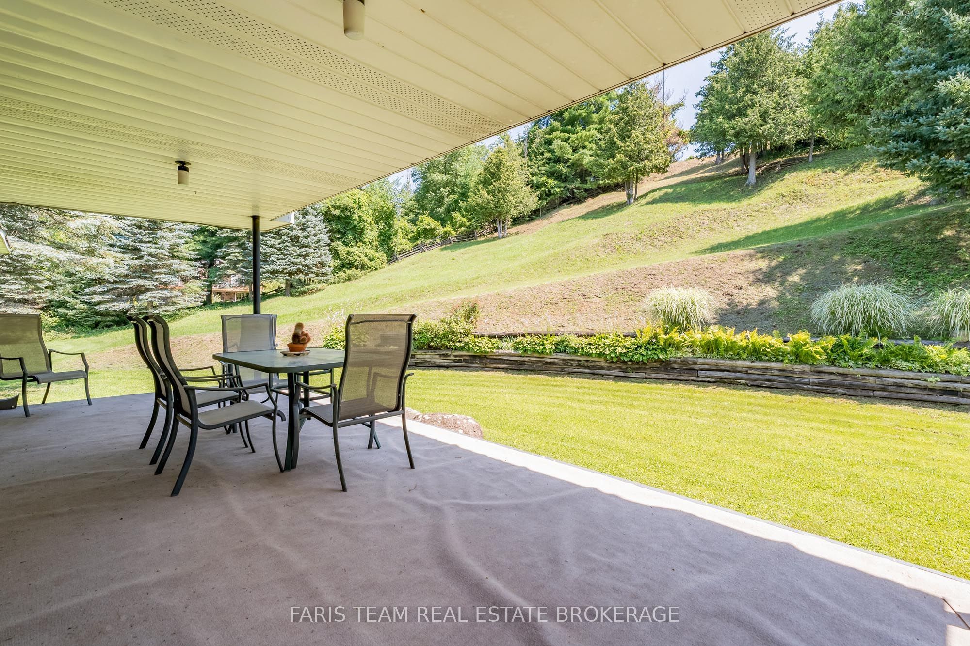 5809 10th Side Road Property Photo 30