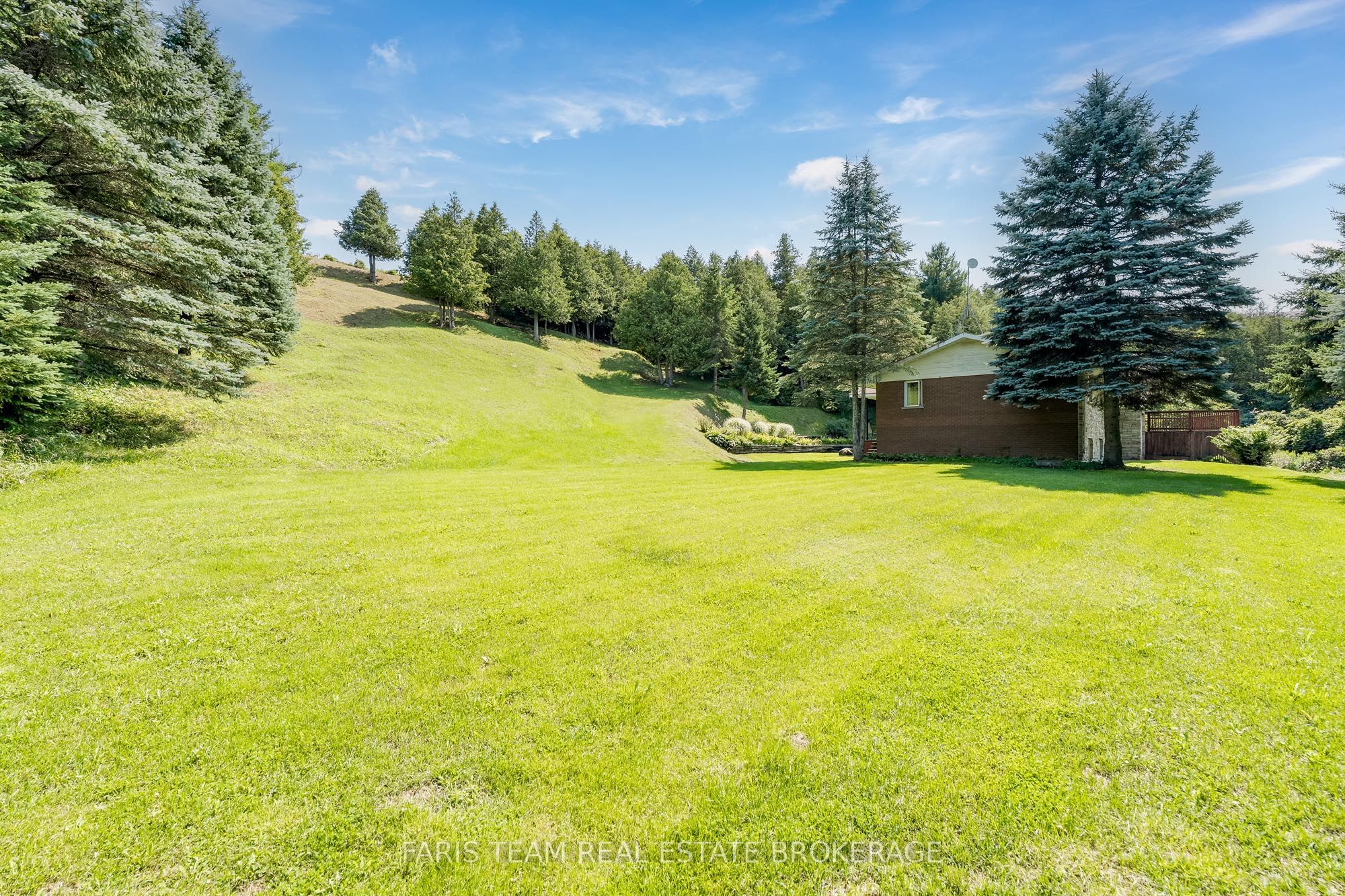 5809 10th Side Road Property Photo 33