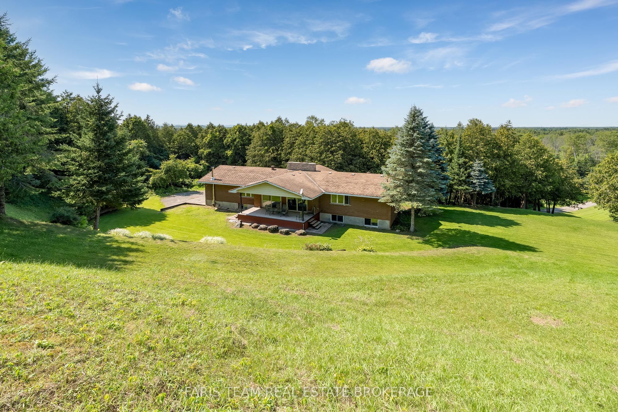 5809 10th Side Road Property Photo 34
