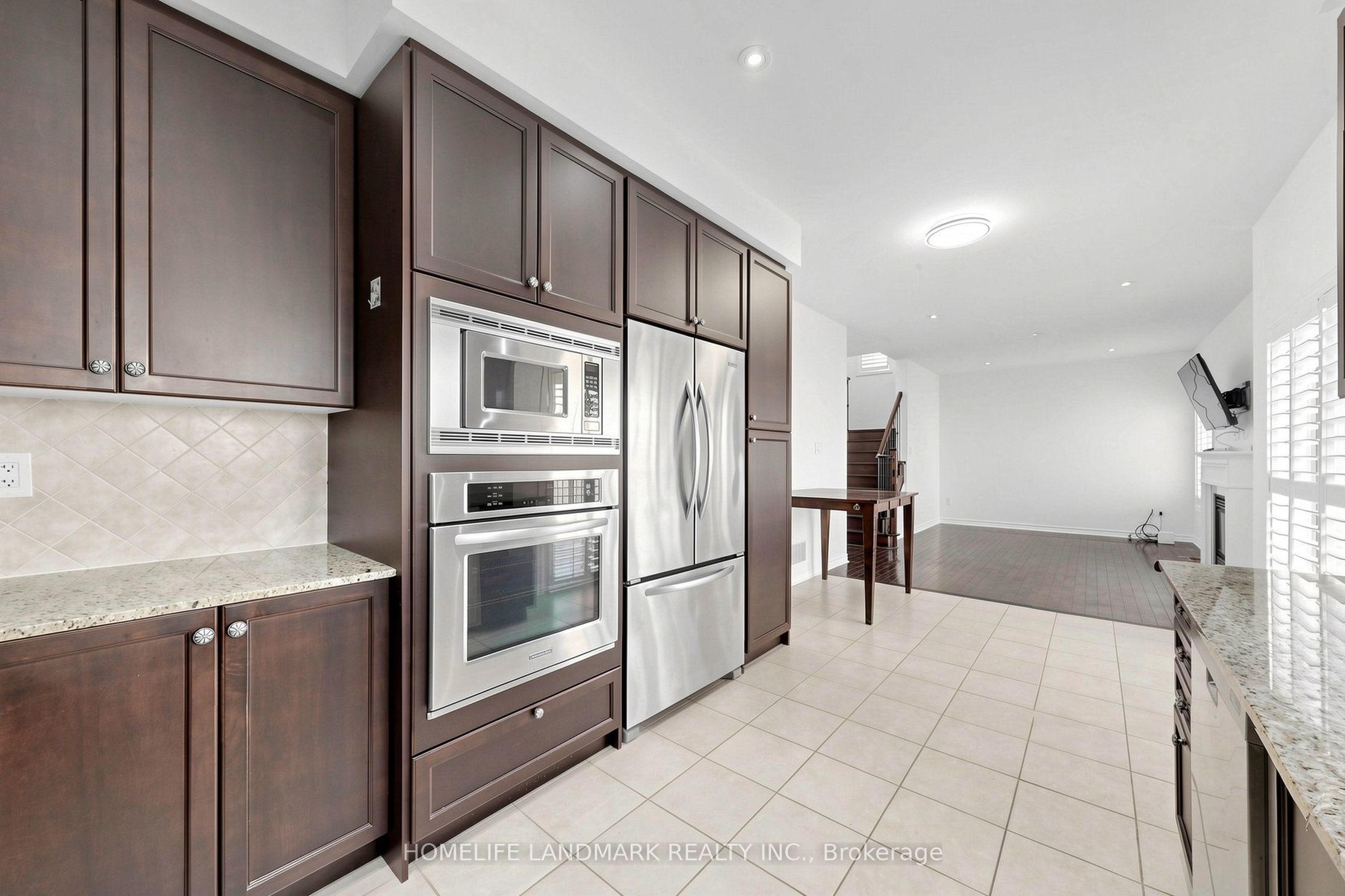 4 Merton Street Property Photo 11