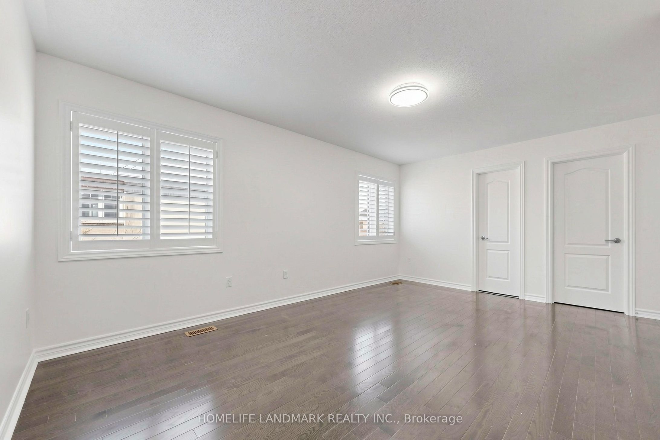 4 Merton Street Property Photo 14