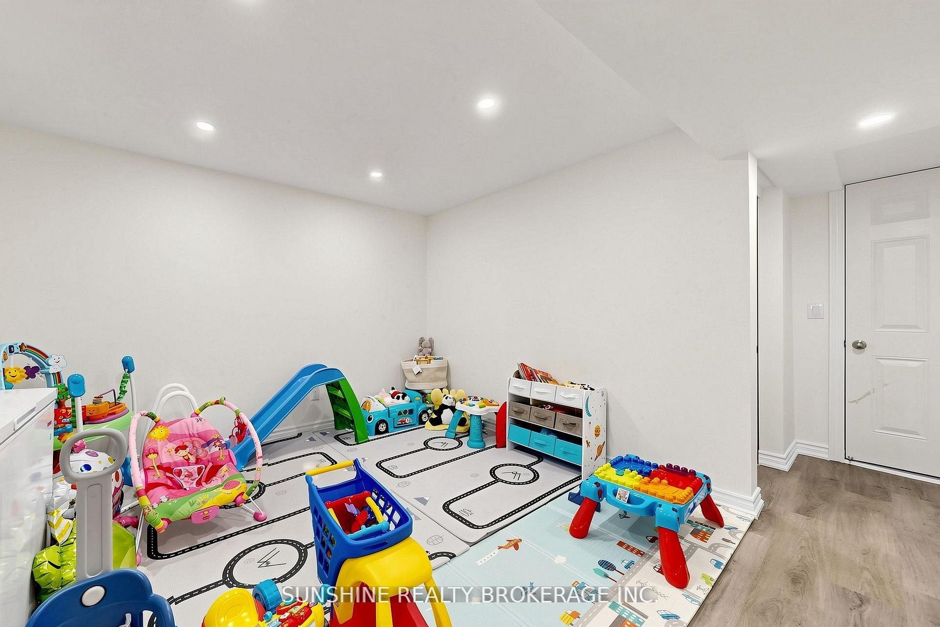 130 Spofford Drive Property Photo 25