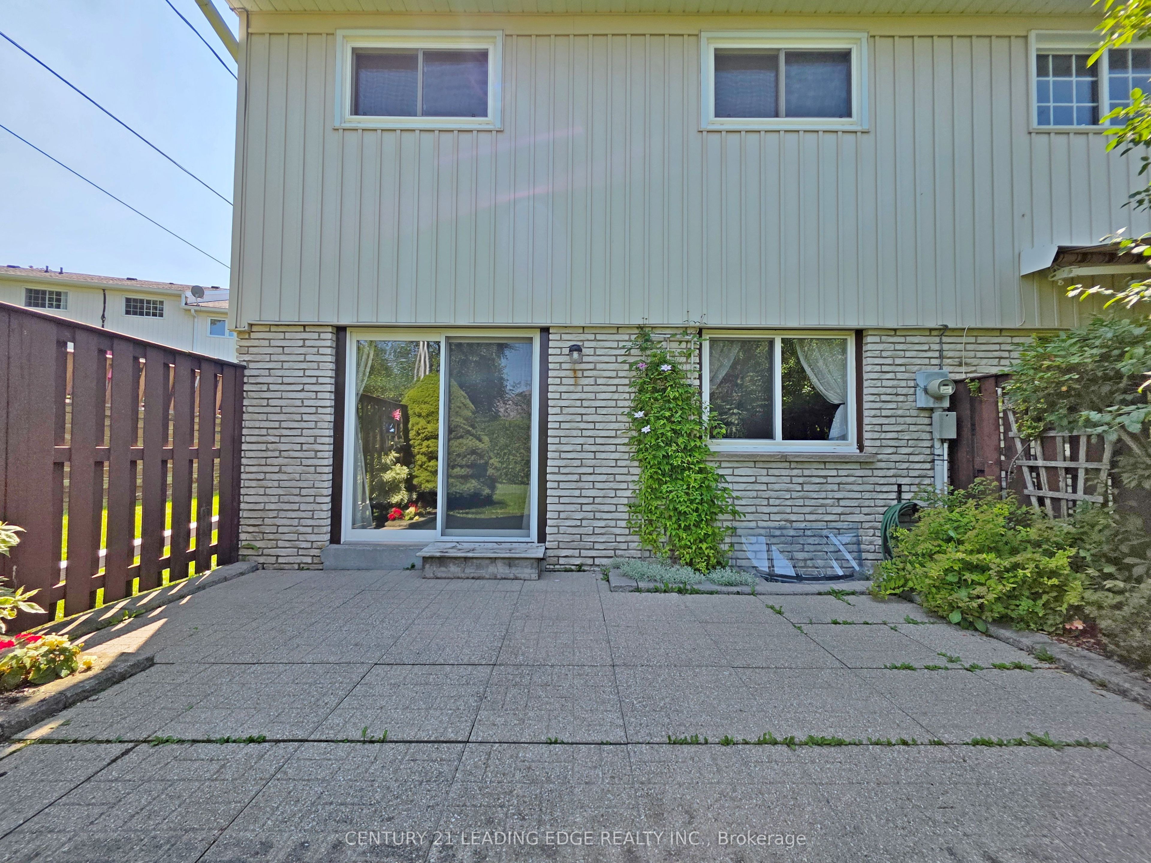 433 May Street 6 Property Photo 33