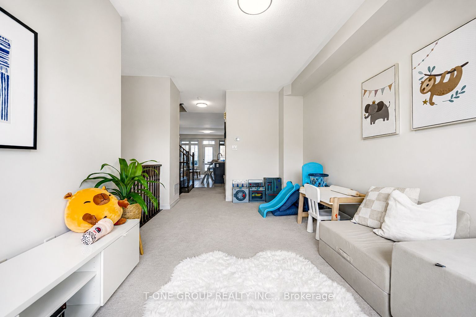 27 Sharbot Lane Property Photo 23