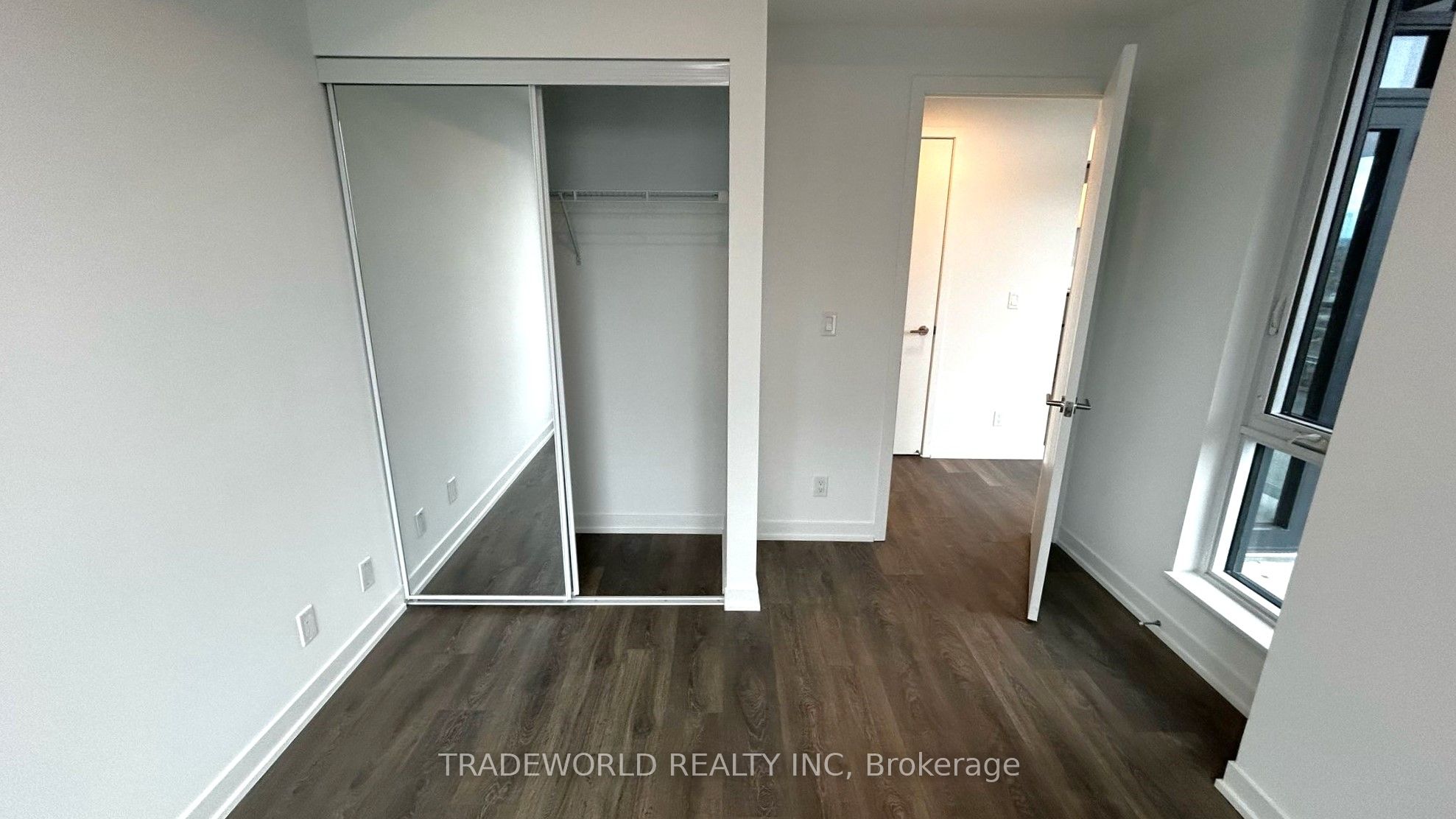 7950 Bathurst Street 1016 Property Photo 11
