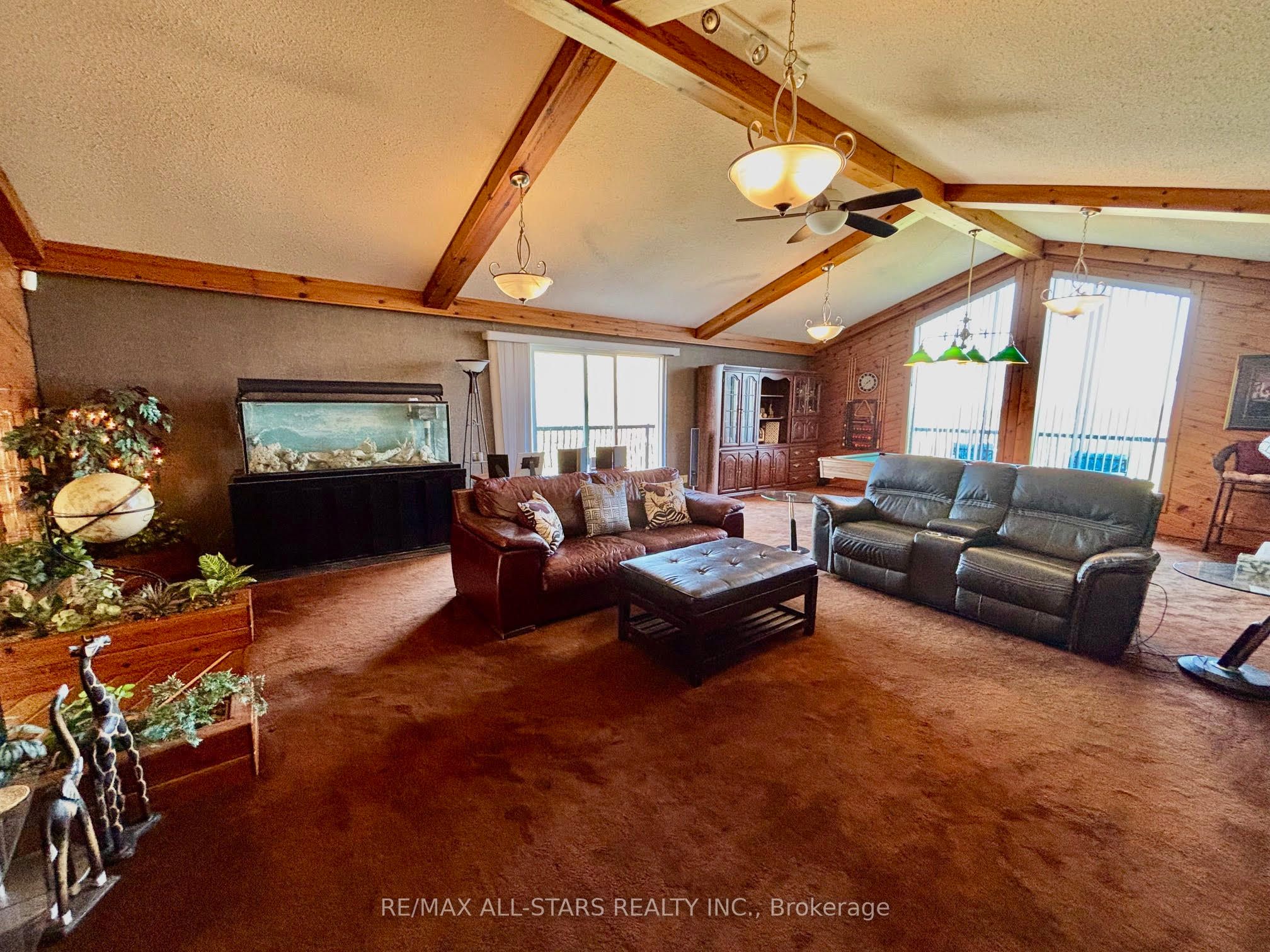 1374 Regional Road 12 Road W Property Photo 8