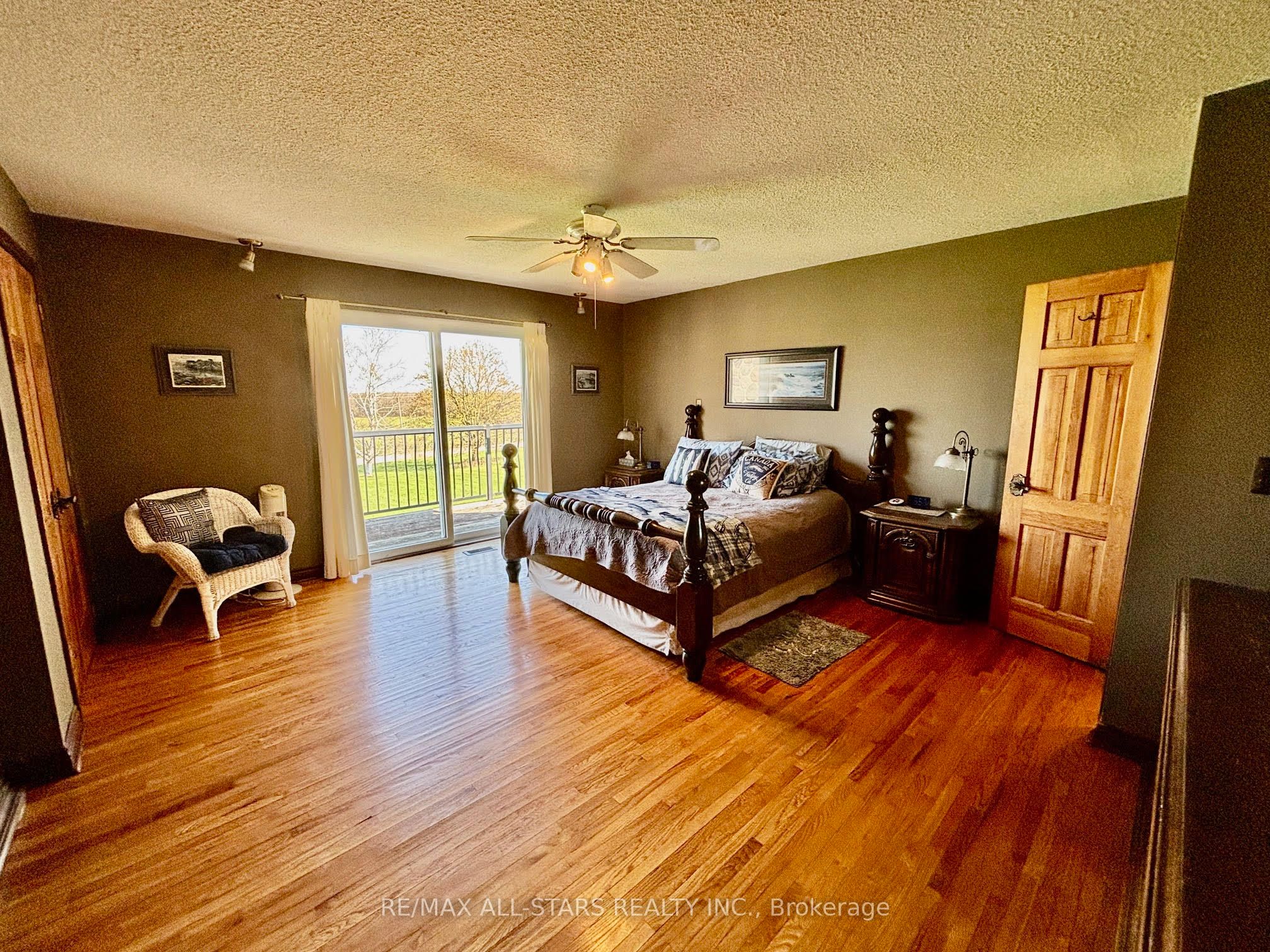 1374 Regional Road 12 Road W Property Photo 22