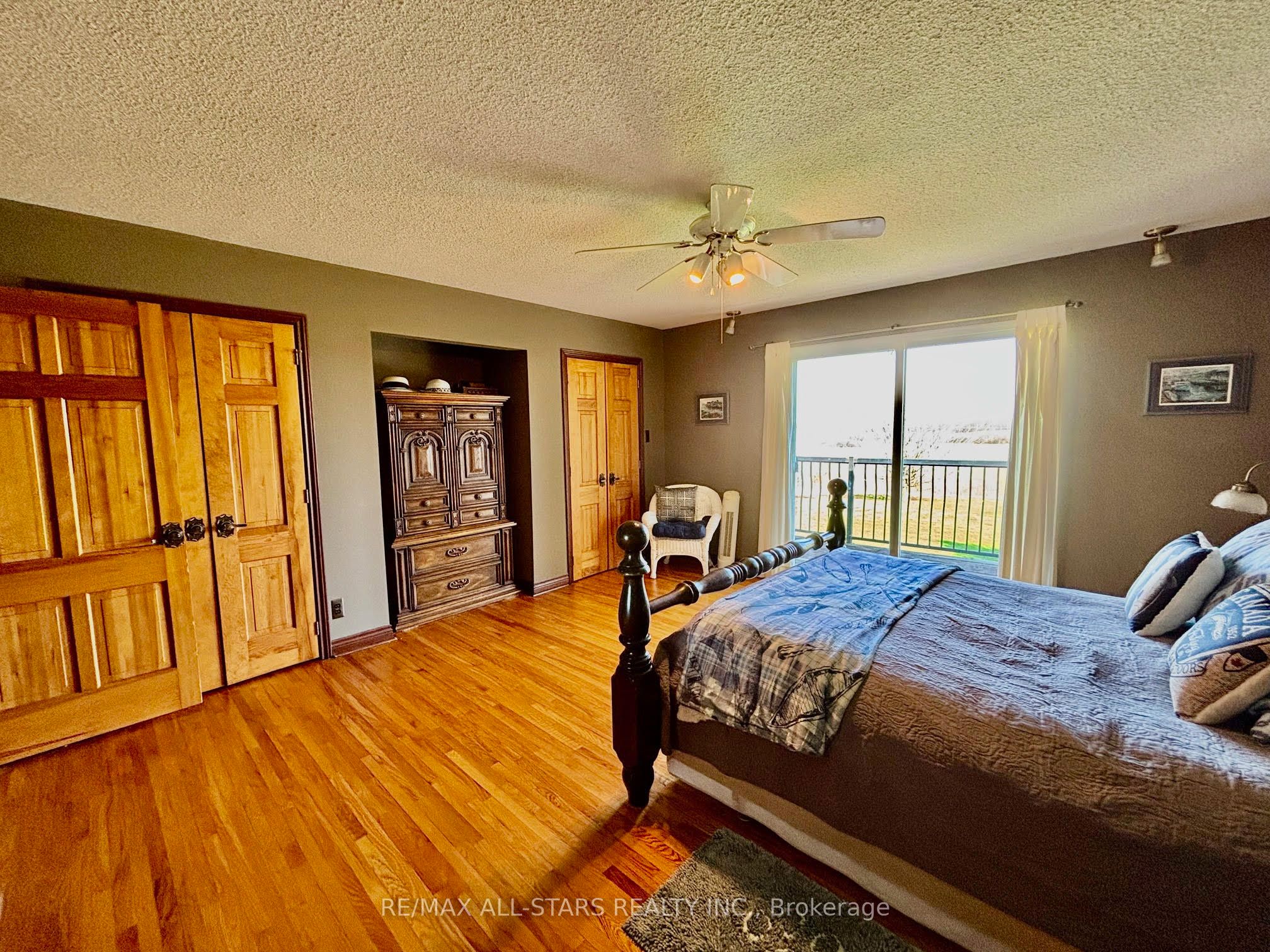 1374 Regional Road 12 Road W Property Photo 24
