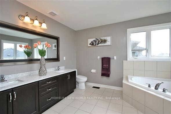 20 Pineforest Place Property Photo 11