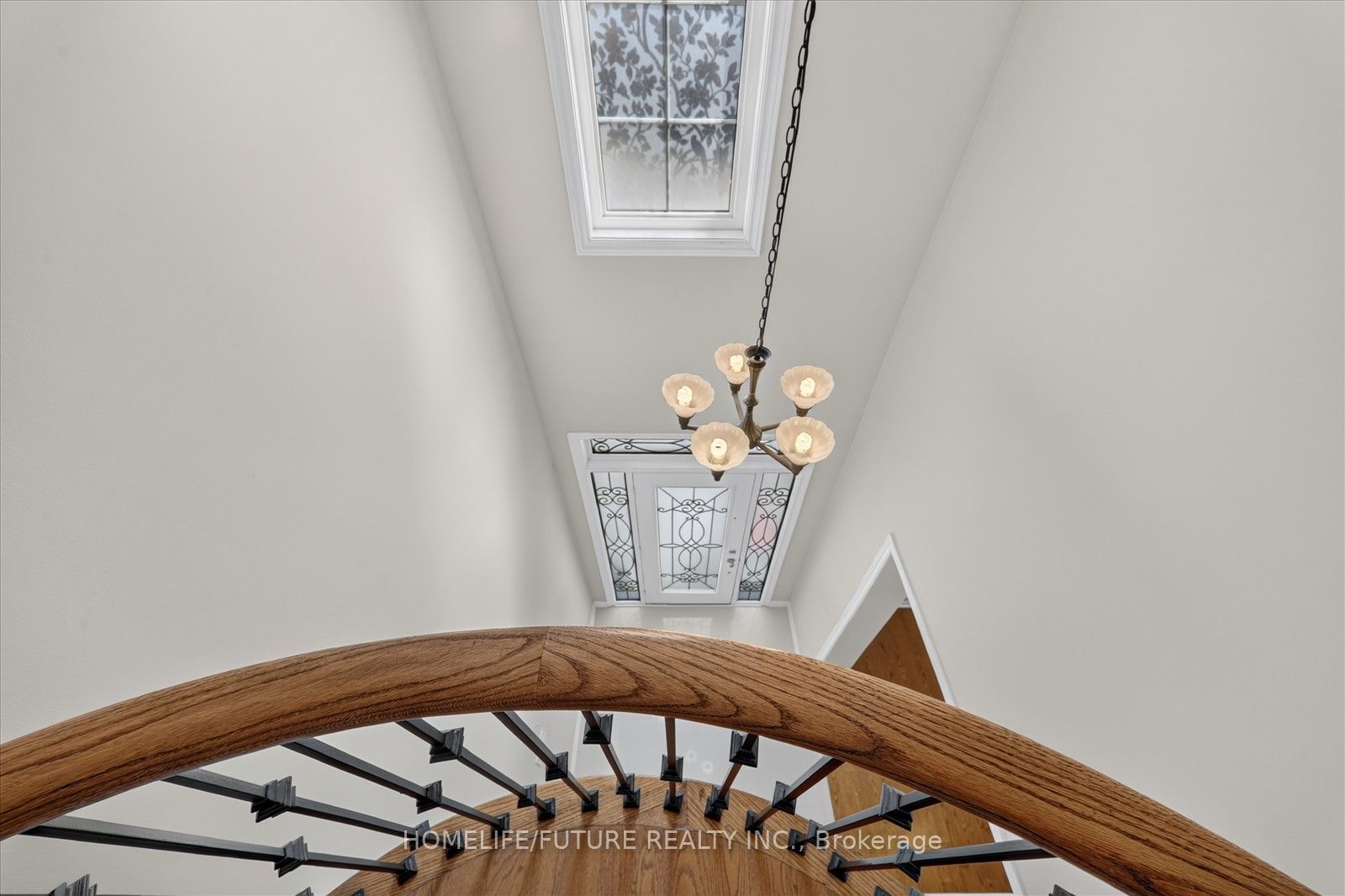 2 Astrid Terrace Property Photo 8