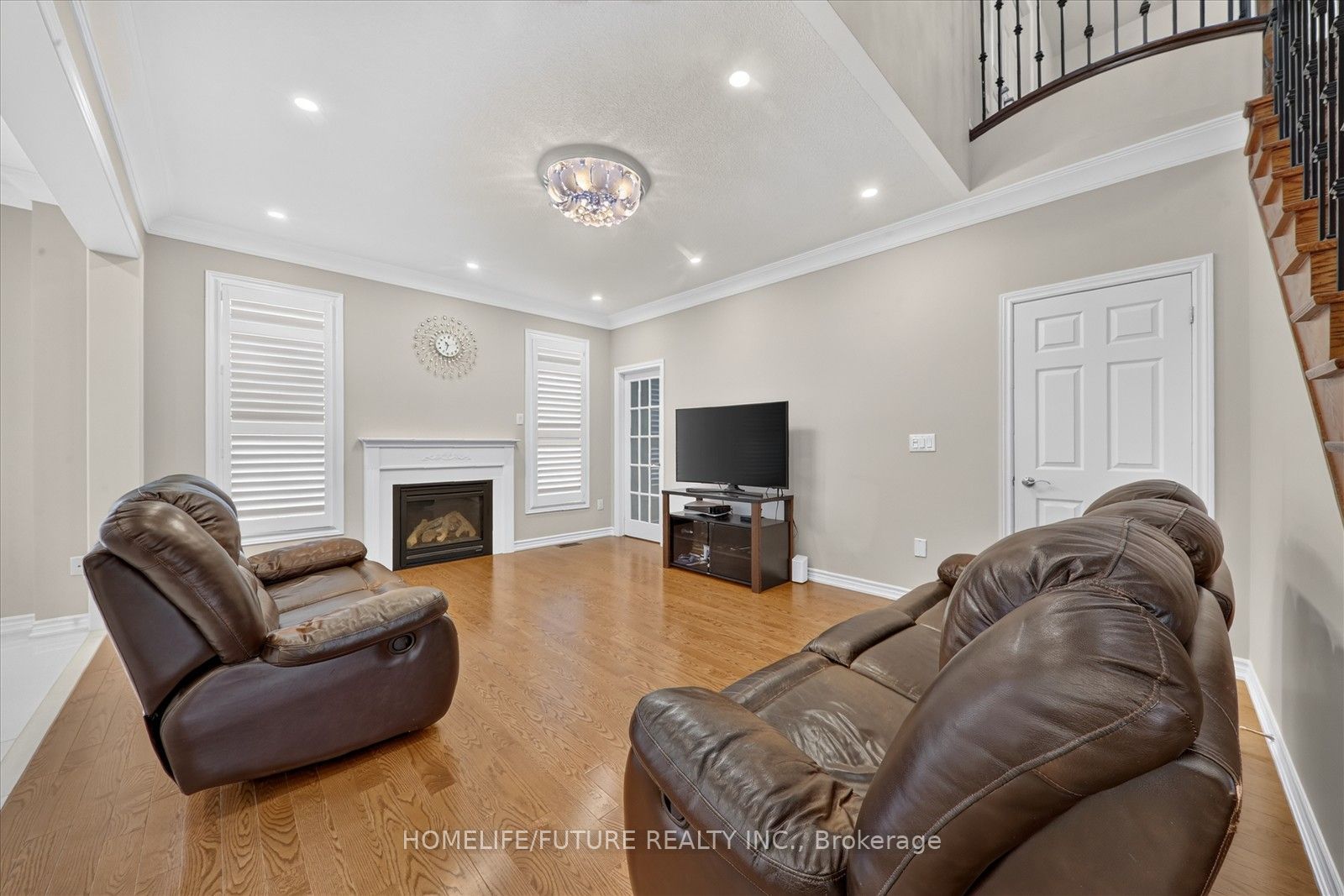 2 Astrid Terrace Property Photo 17