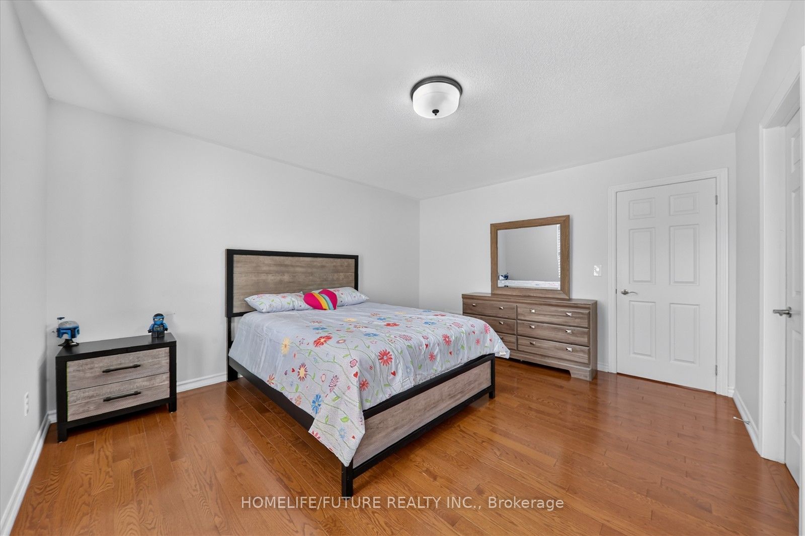 2 Astrid Terrace Property Photo 32