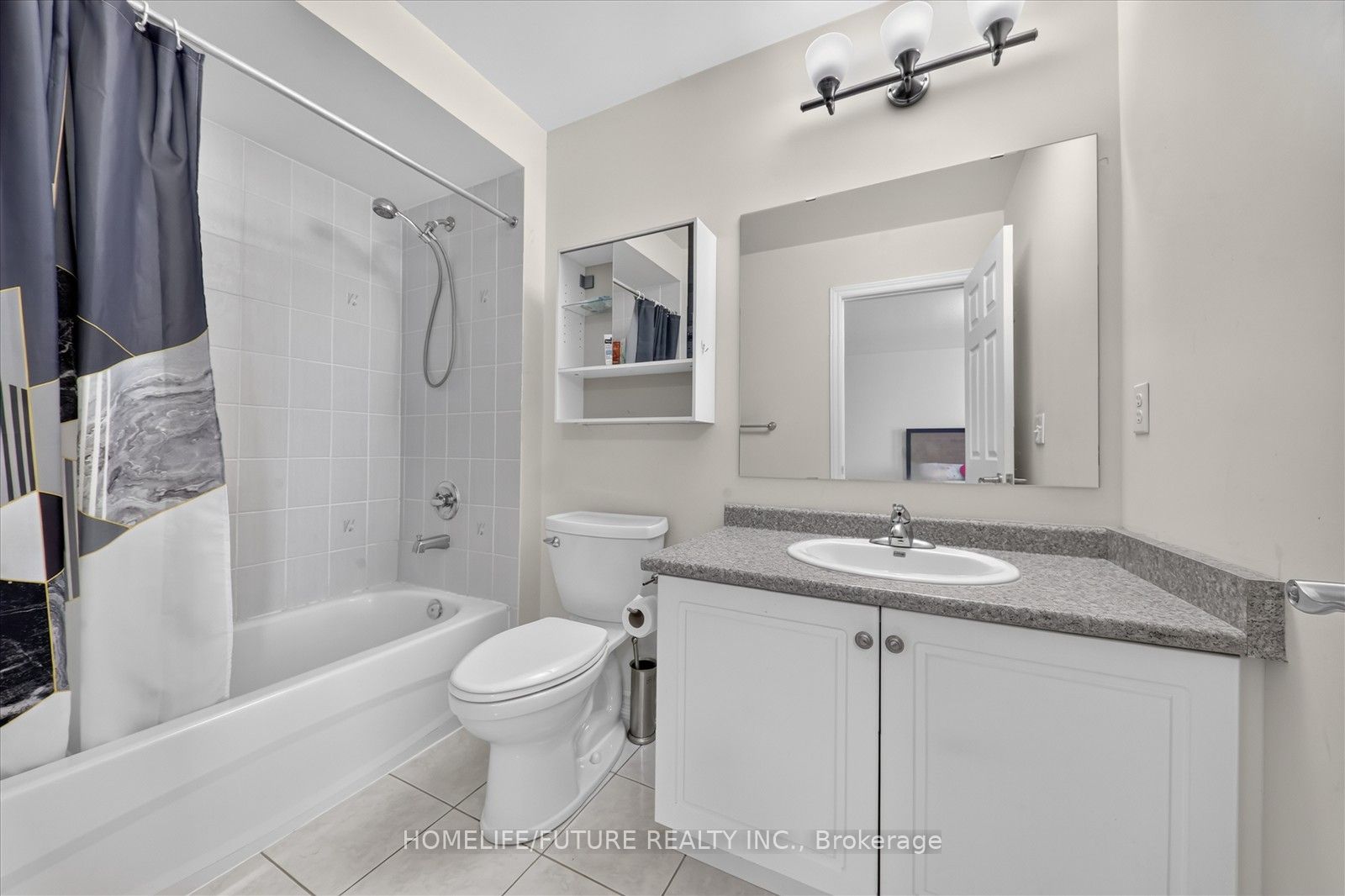 2 Astrid Terrace Property Photo 33