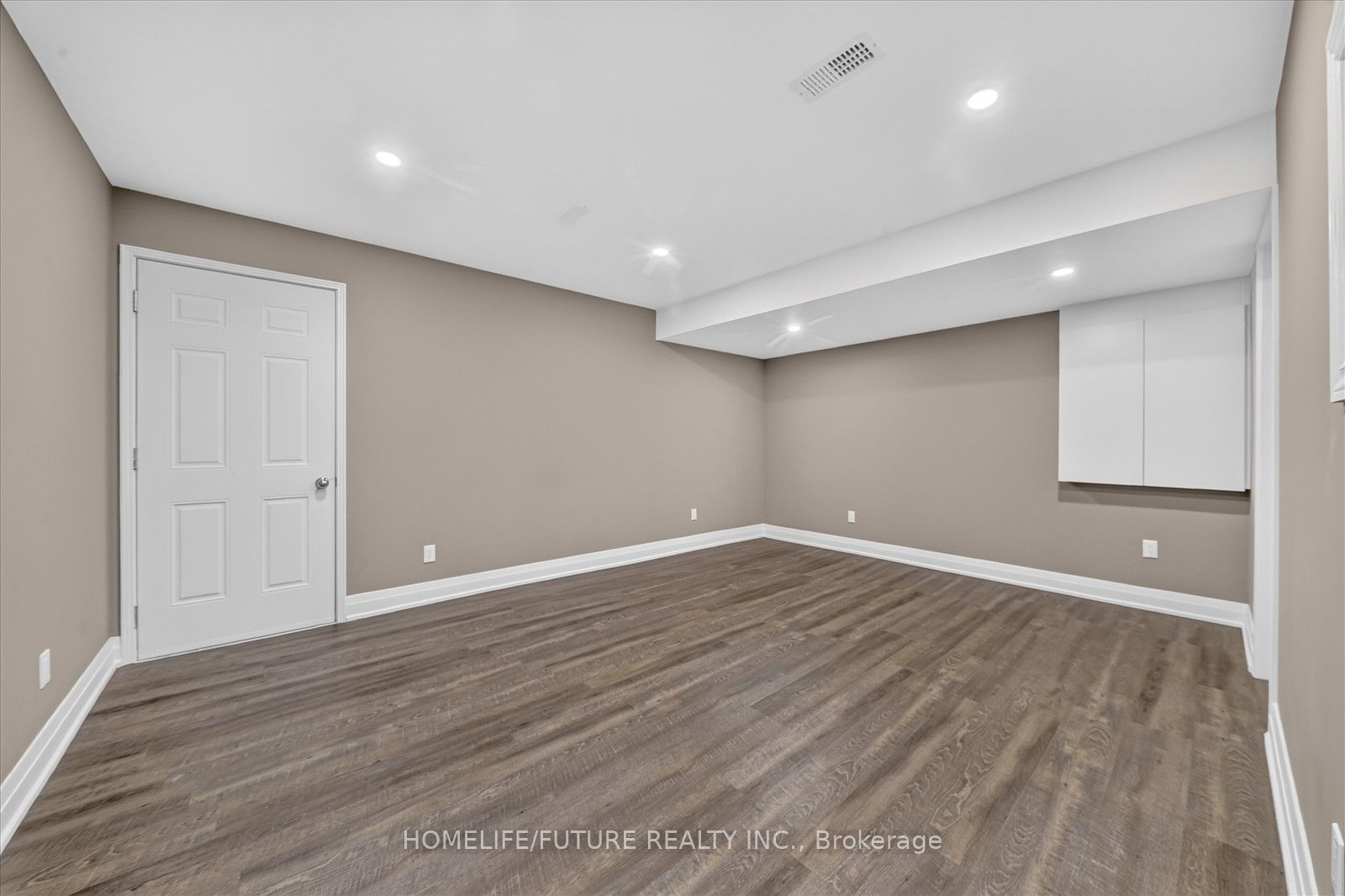 2 Astrid Terrace Property Photo 47