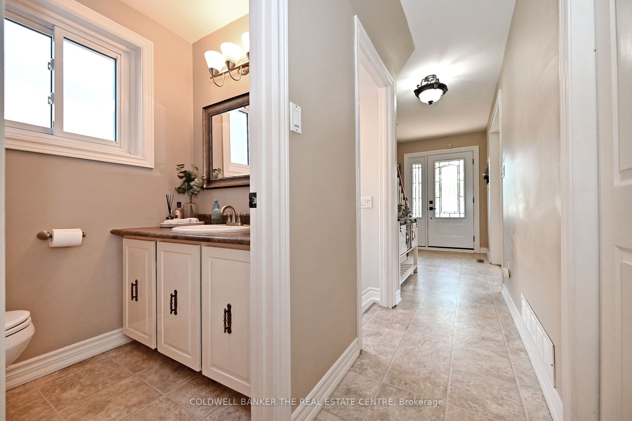 140 Lundy's Lane Property Photo 15