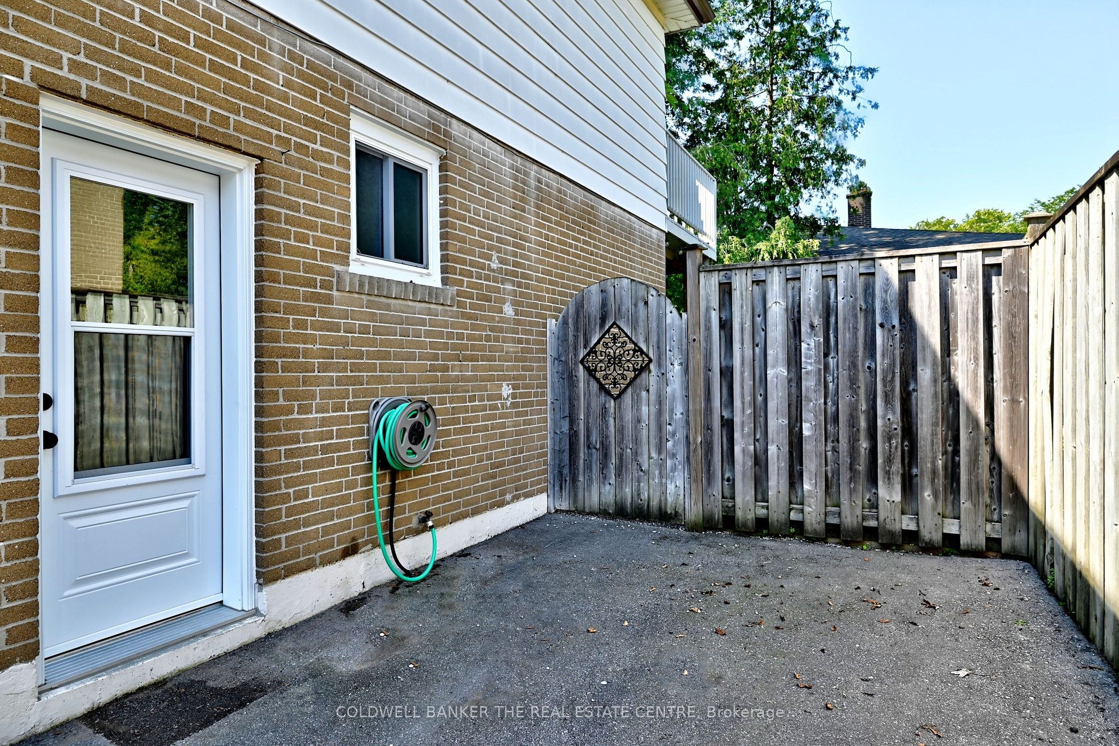 140 Lundy's Lane Property Photo 42