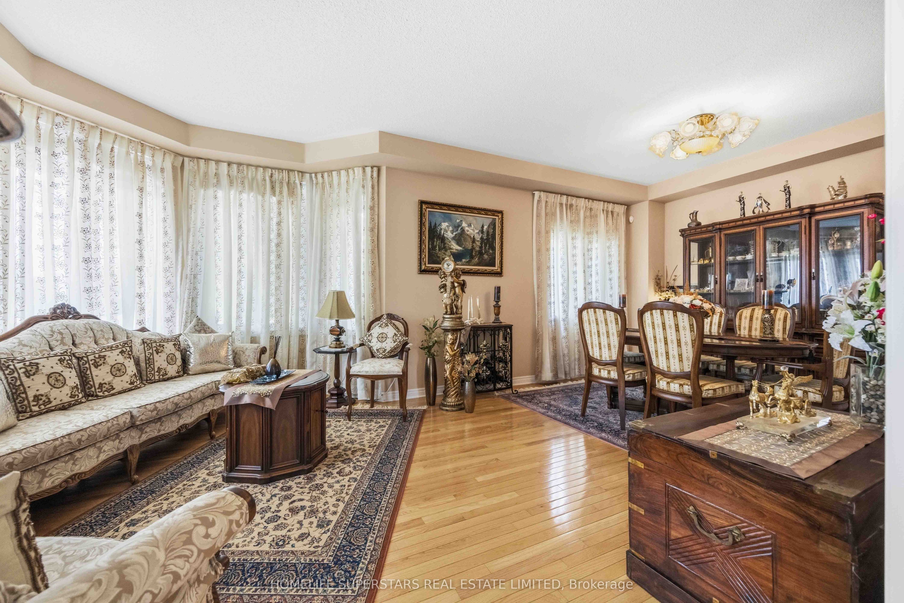 76 Riverlands Avenue Property Photo 5