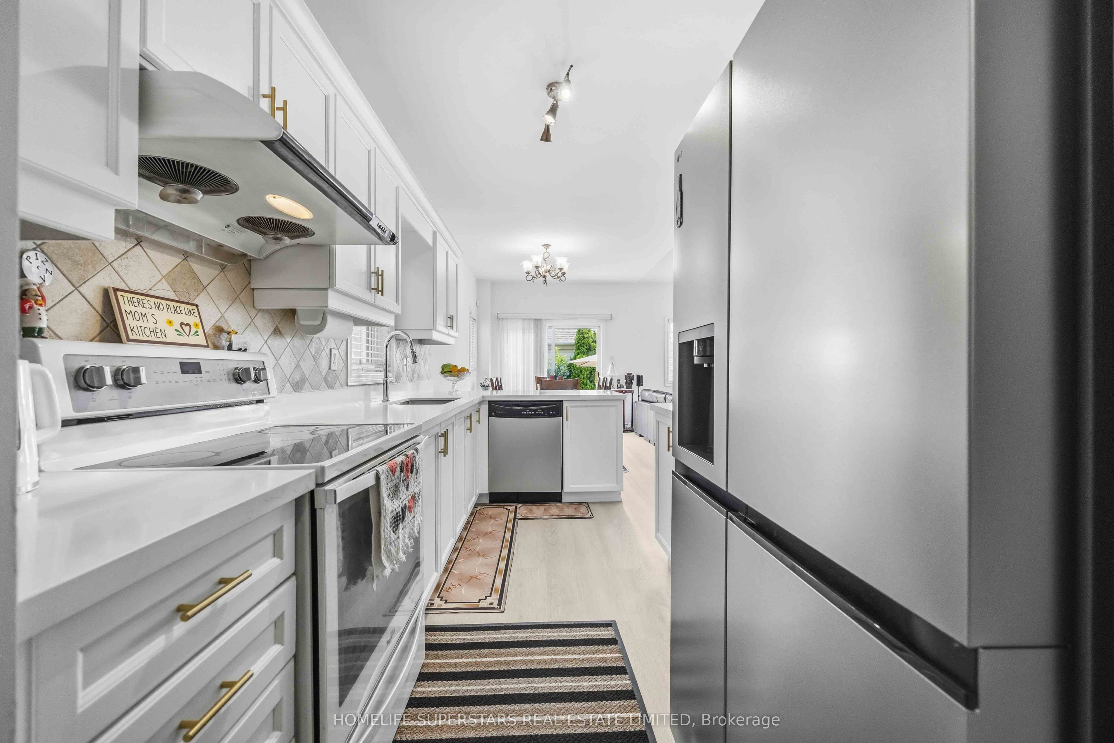 76 Riverlands Avenue Property Photo 13