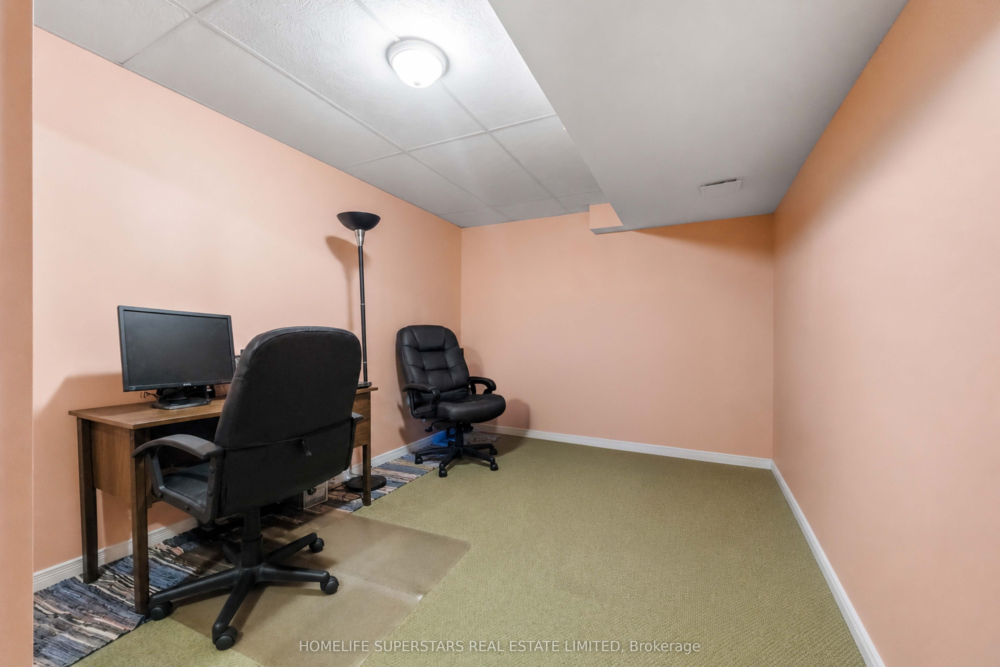 76 Riverlands Avenue Property Photo 31