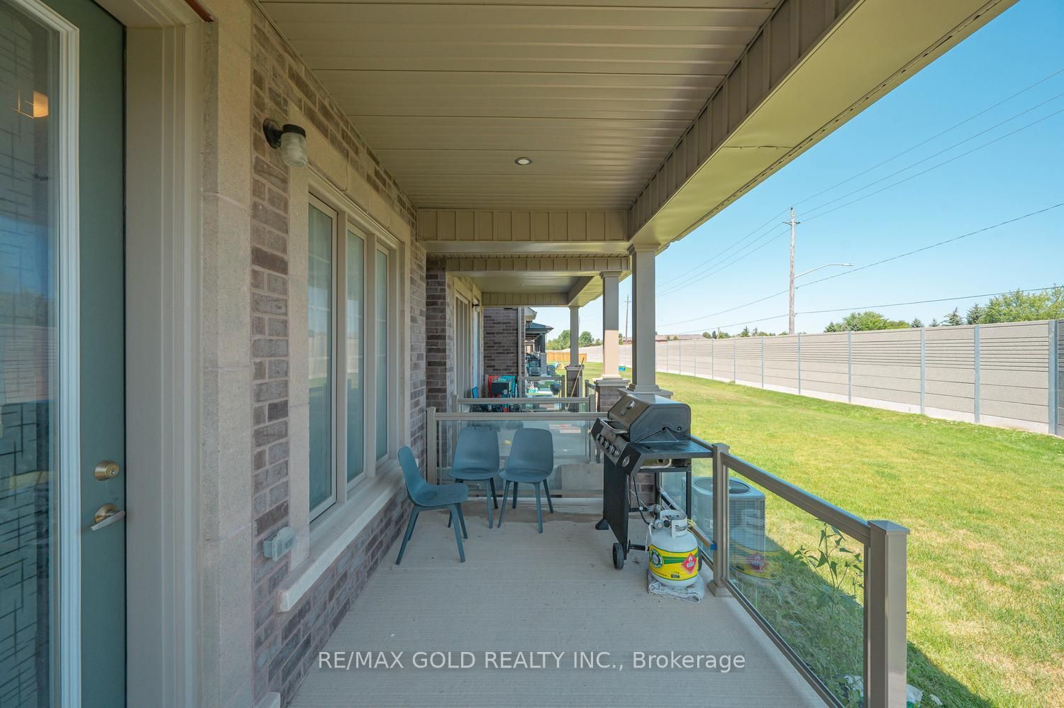 4 Kiernan Crescent N Property Photo 45