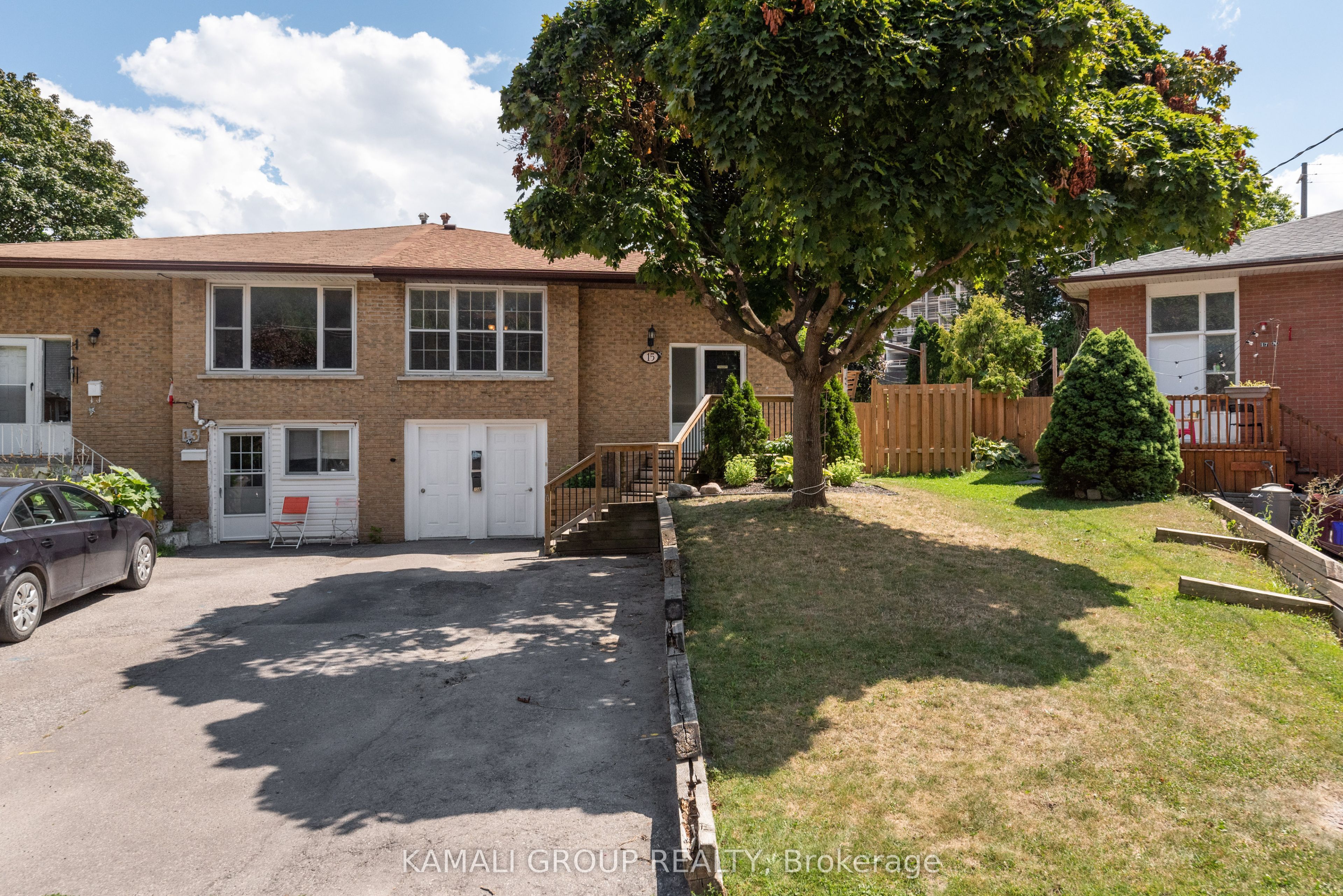 15 Walter Avenue Main Property Photo 2