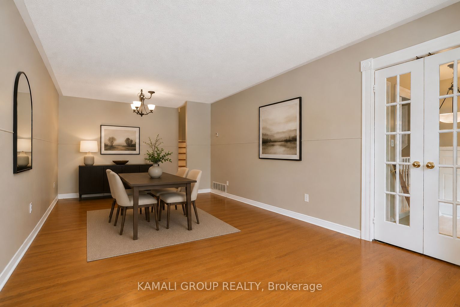 15 Walter Avenue Main Property Photo 6