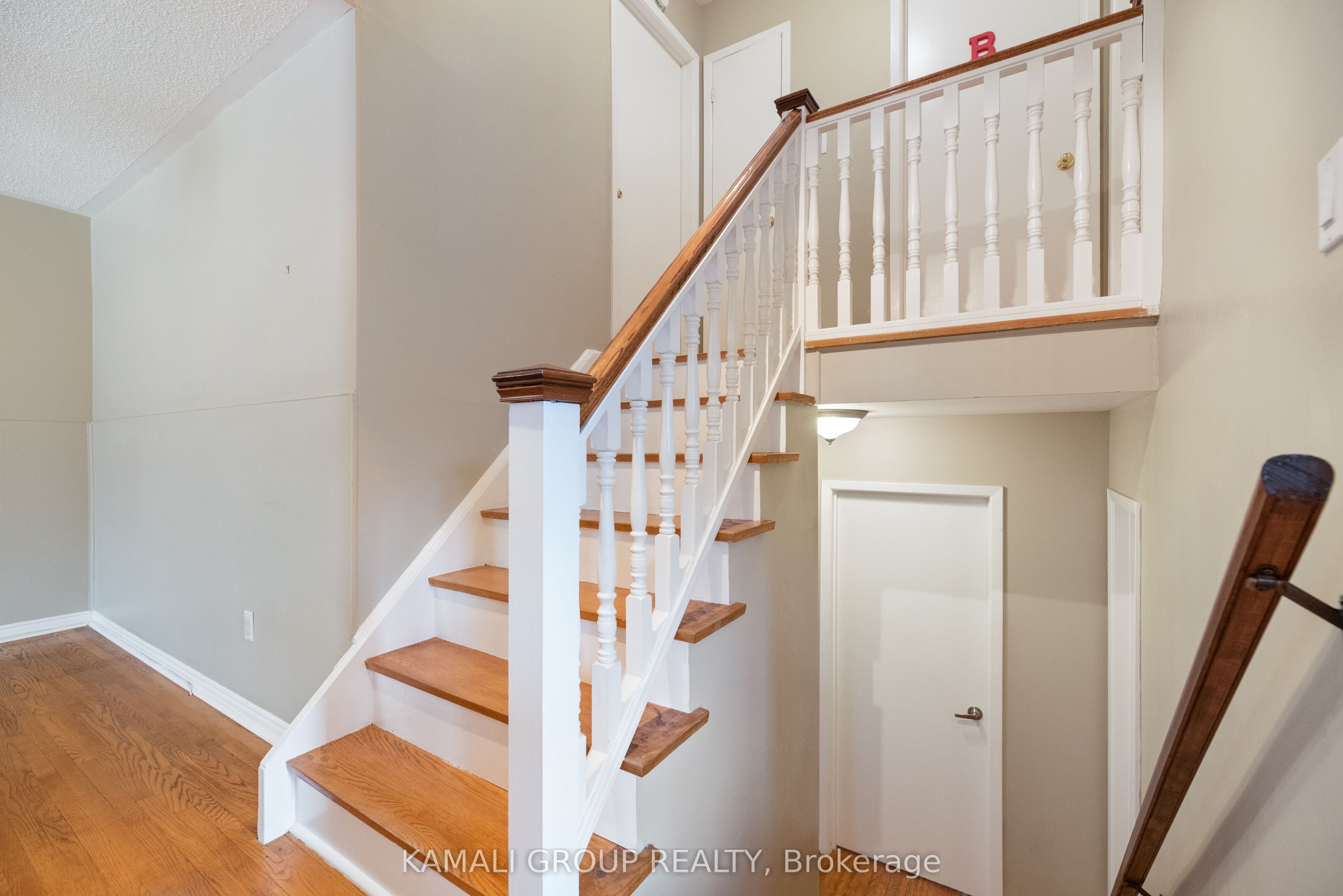 15 Walter Avenue Main Property Photo 12