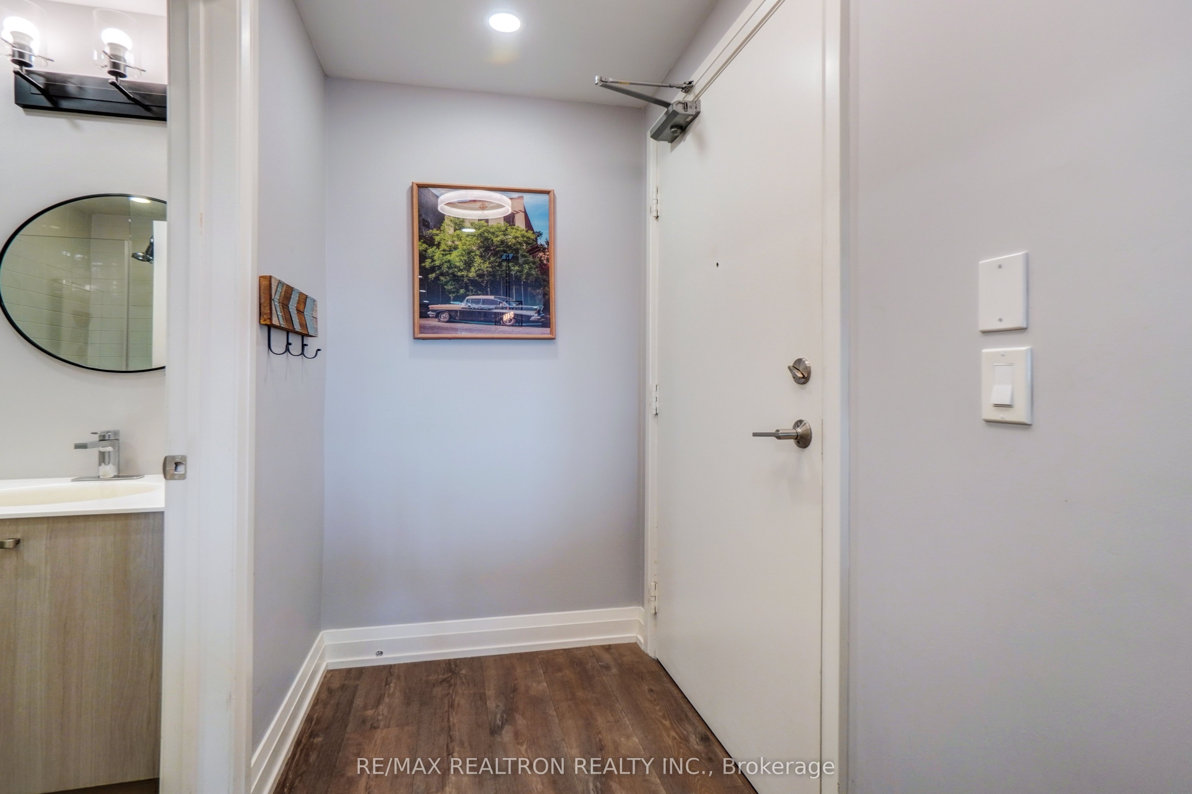 555 William Graham Drive 331 Property Photo 7