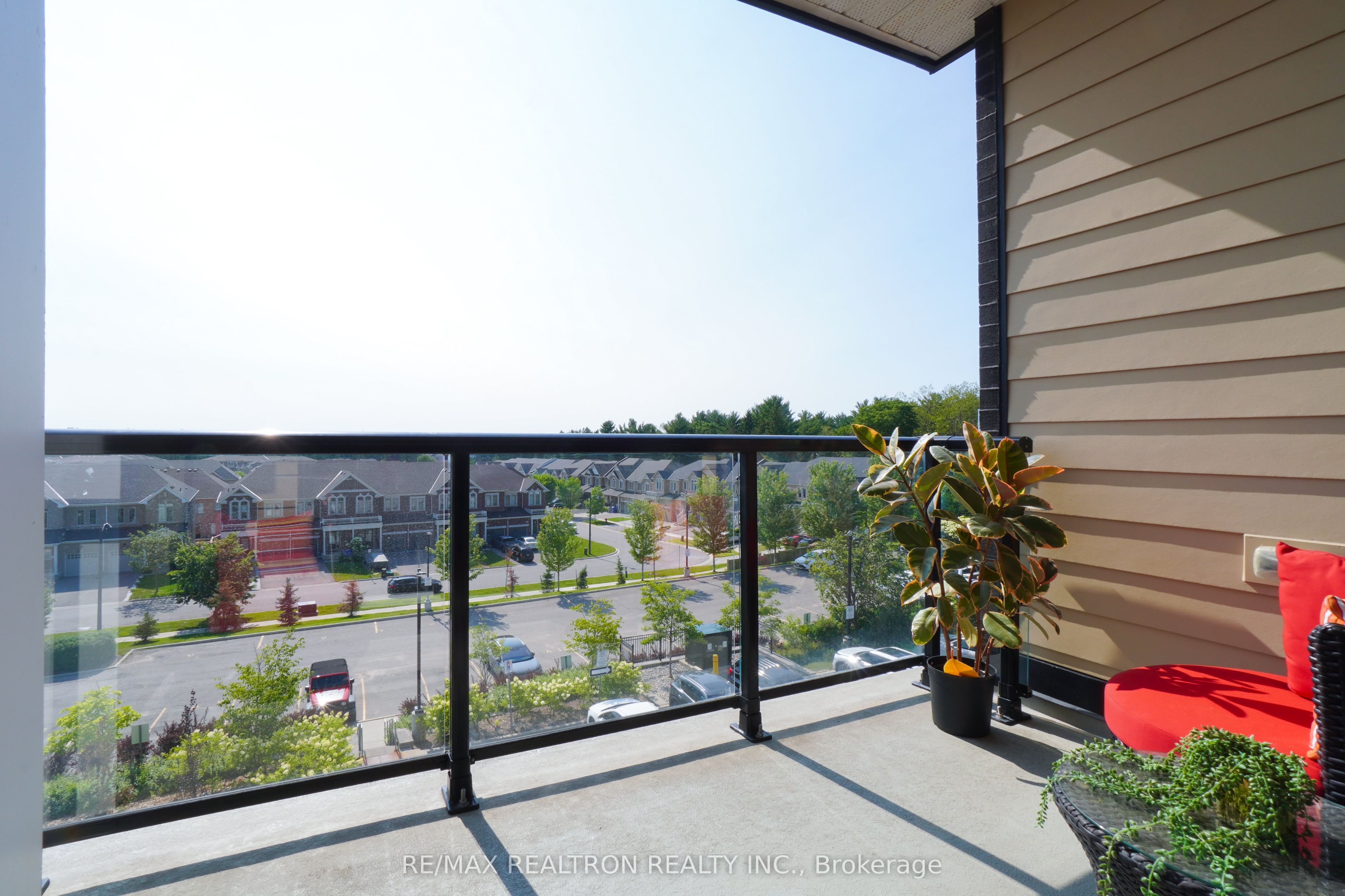 555 William Graham Drive 331 Property Photo 19