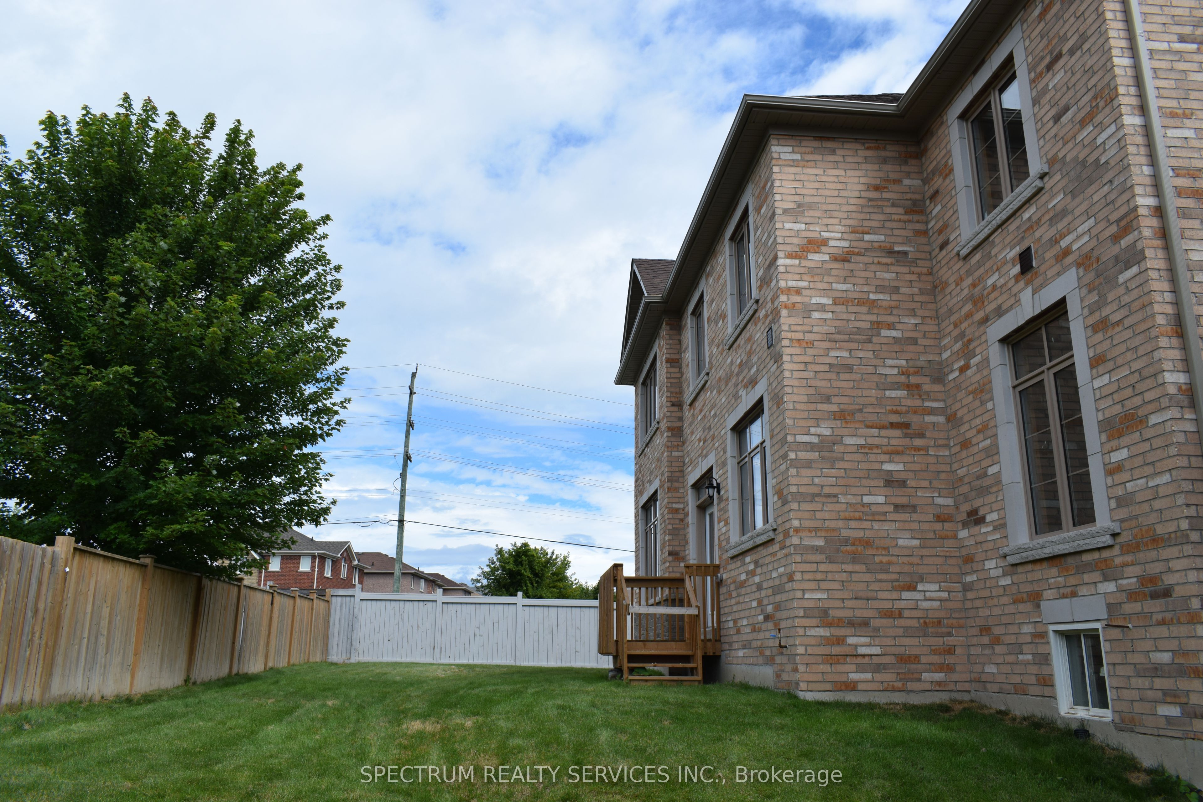 6 Barrow Avenue Property Photo 7