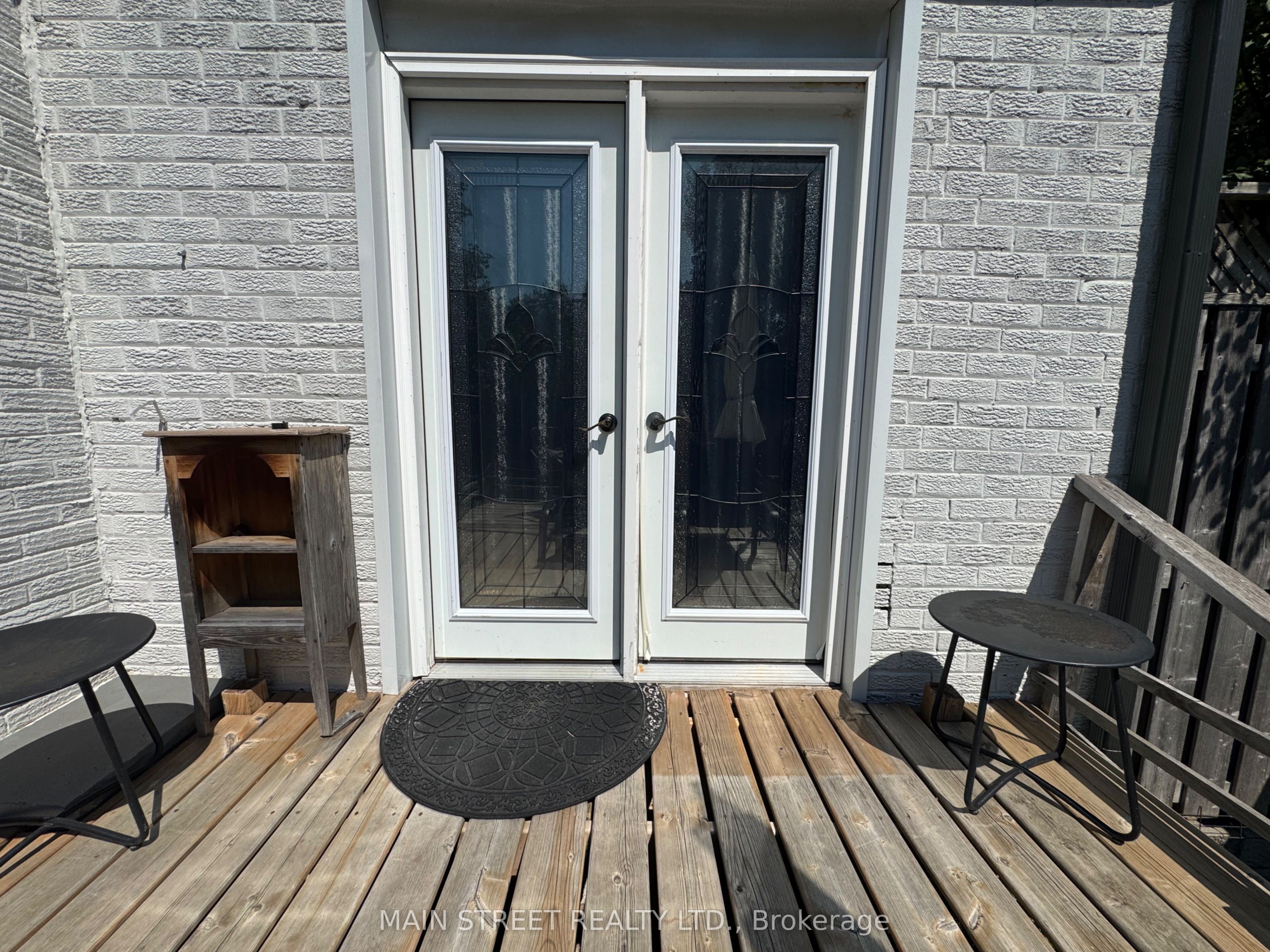233 Thoms Crescent Property Photo 28