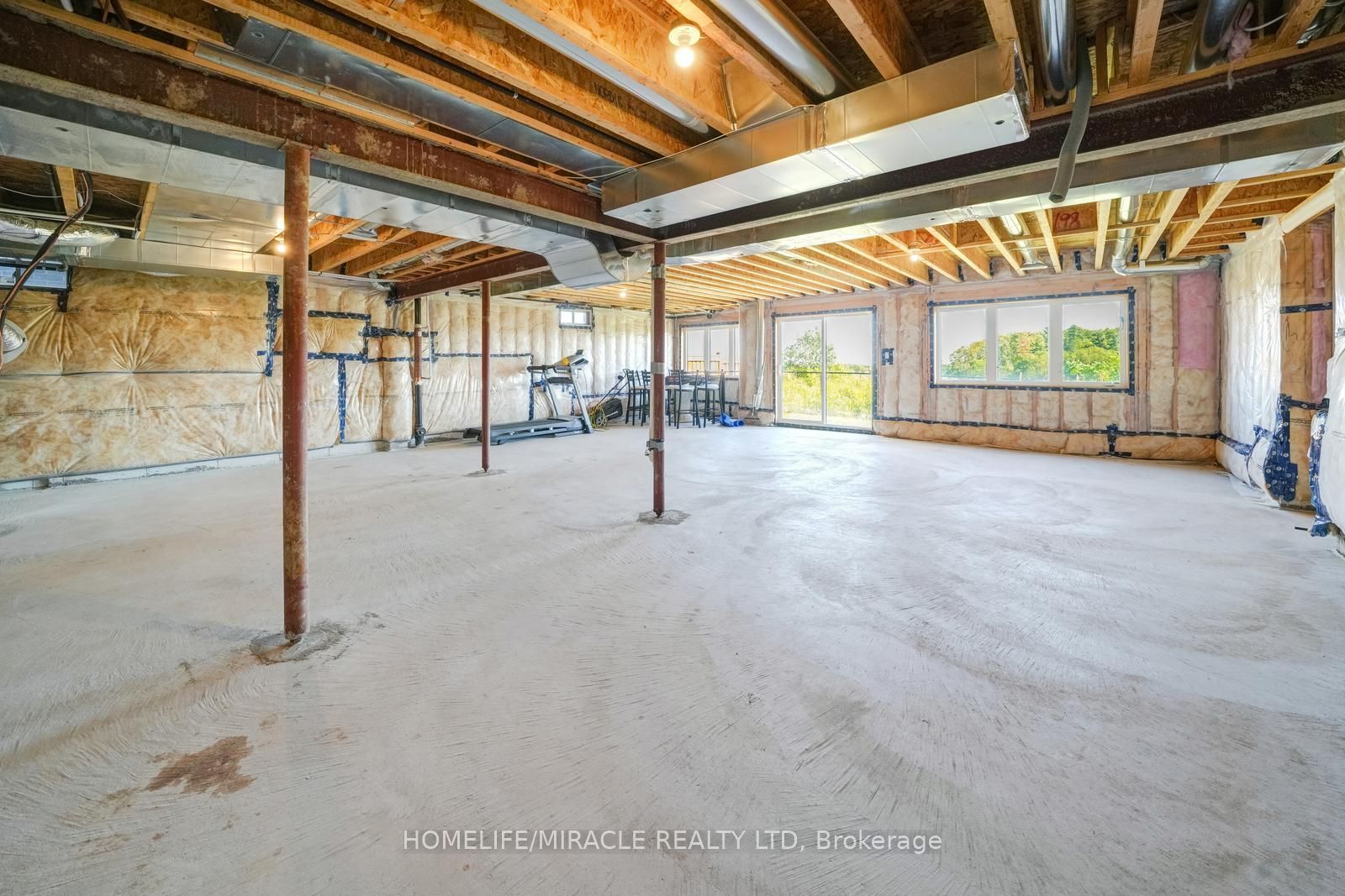 194 Boundary Boulevard Property Photo 48