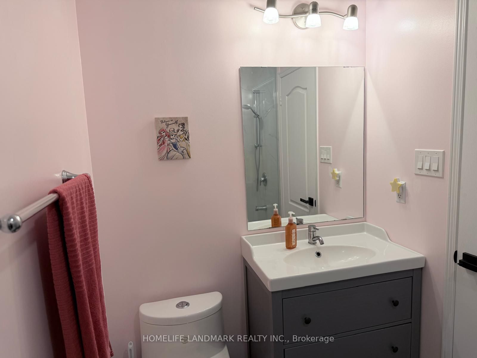 434 Heddle Crescent Property Photo 13