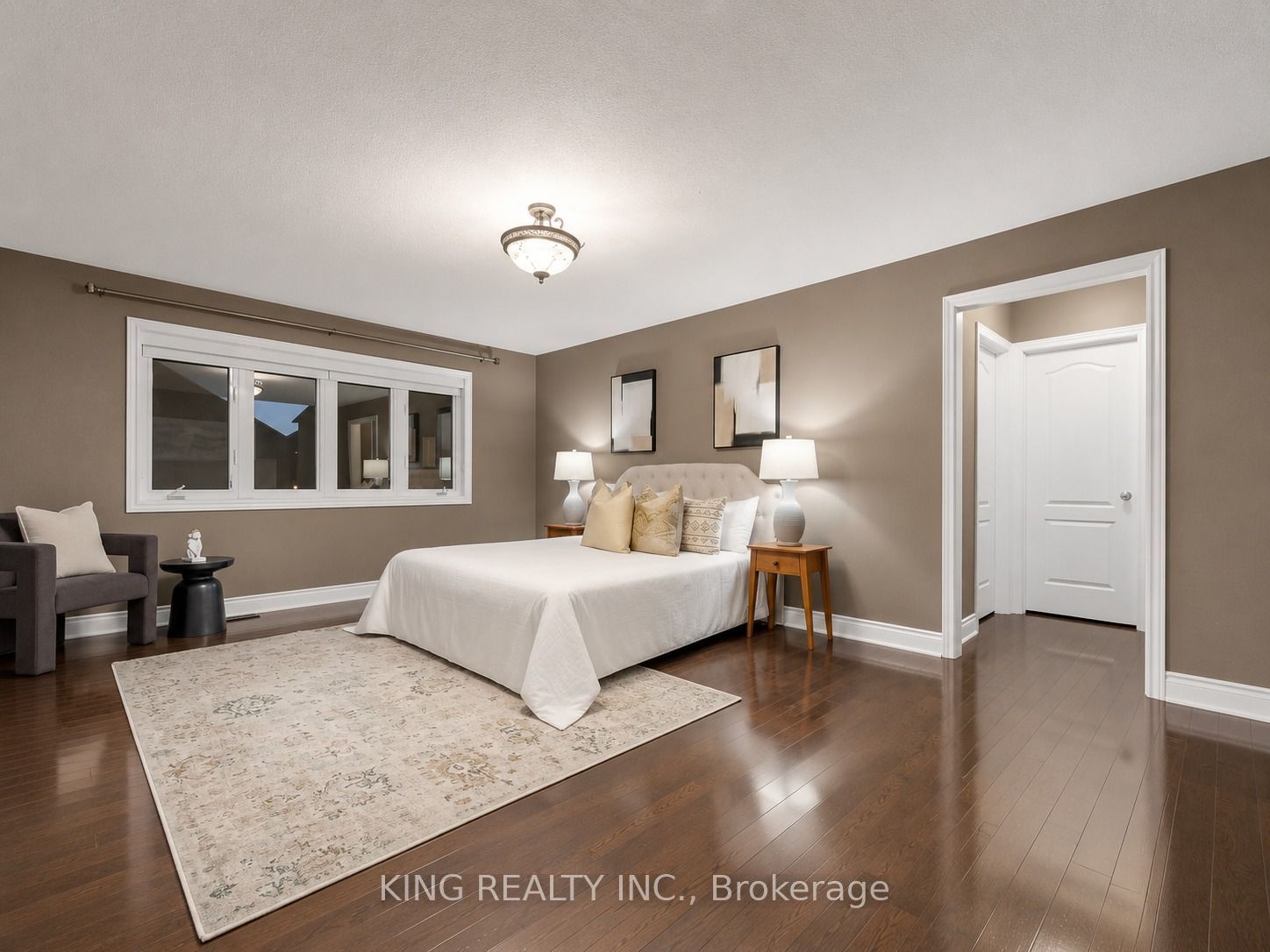 939 Goring Circle Property Photo 16